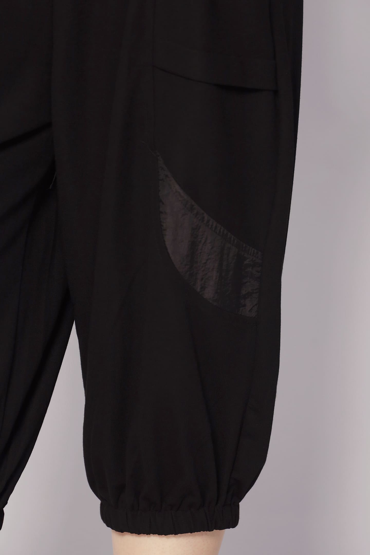 Eleana Pants in Black