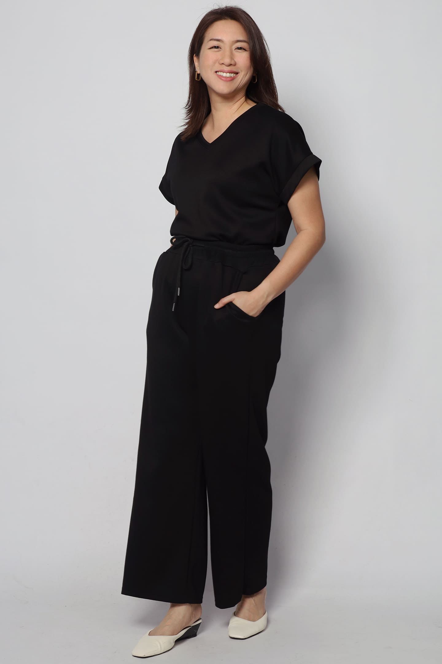 Elite 2 in 1 Top and Pants Set in Black