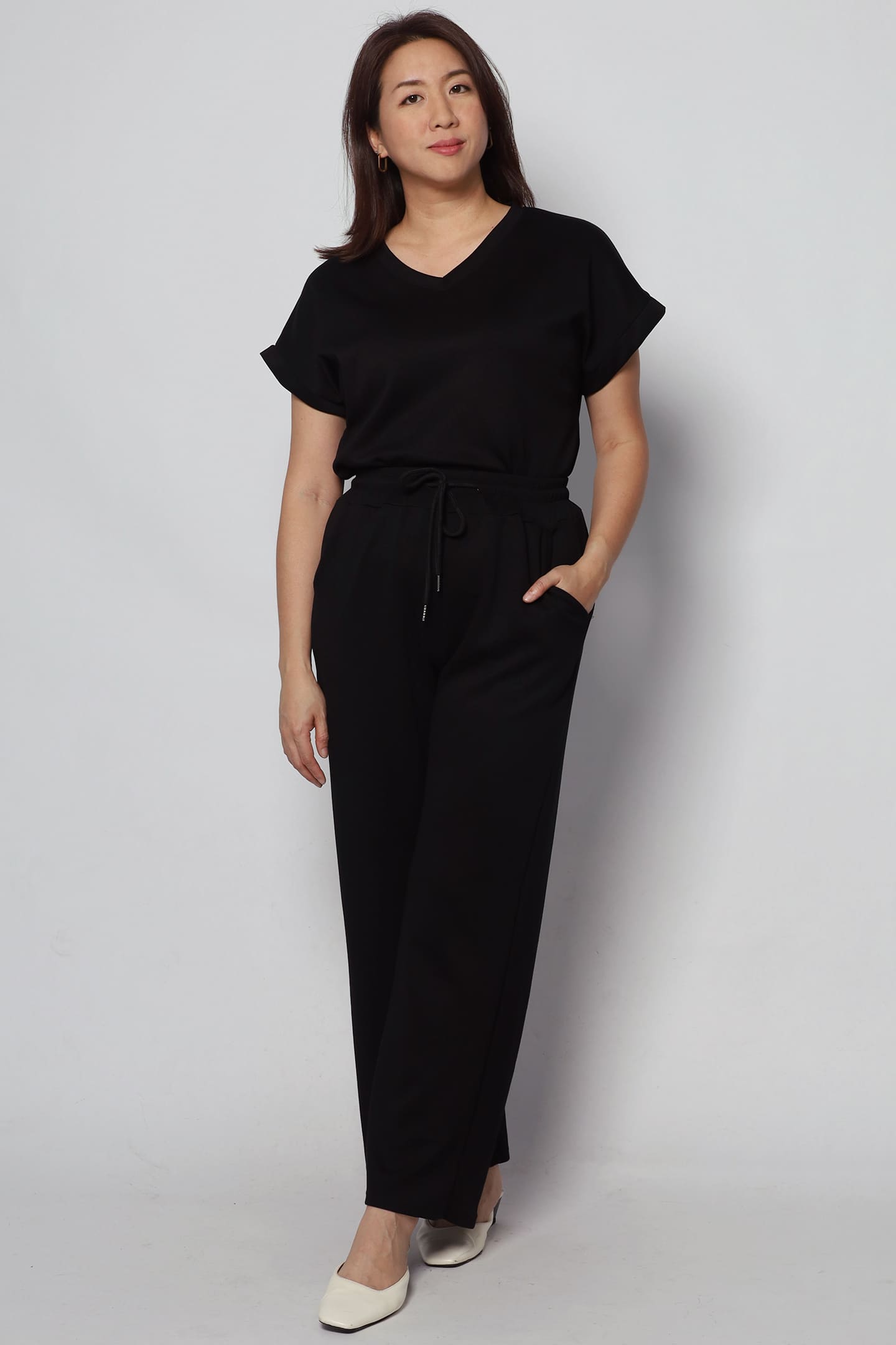 Elite 2 in 1 Top and Pants Set in Black