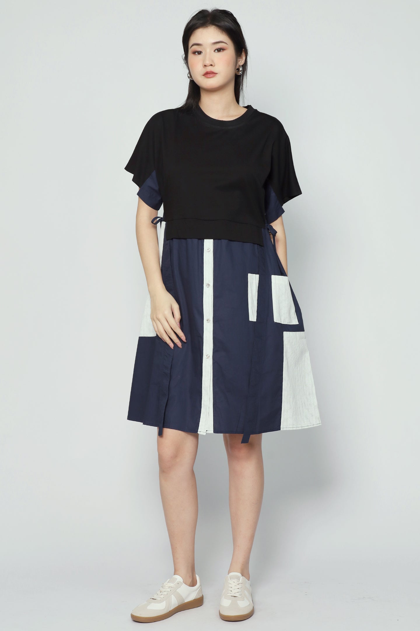 Gideon Dress in Black Blue