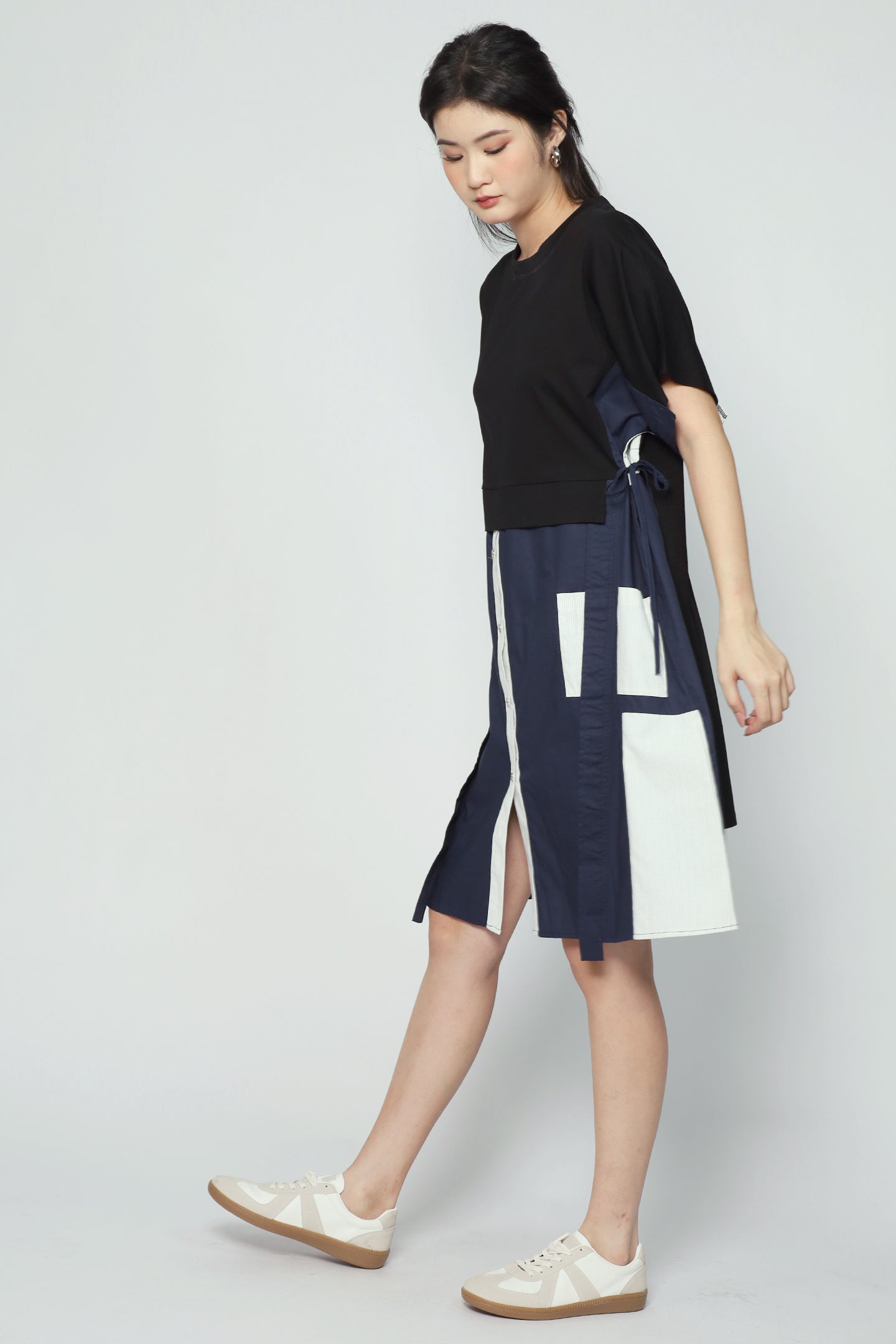 Gideon Dress in Black Blue