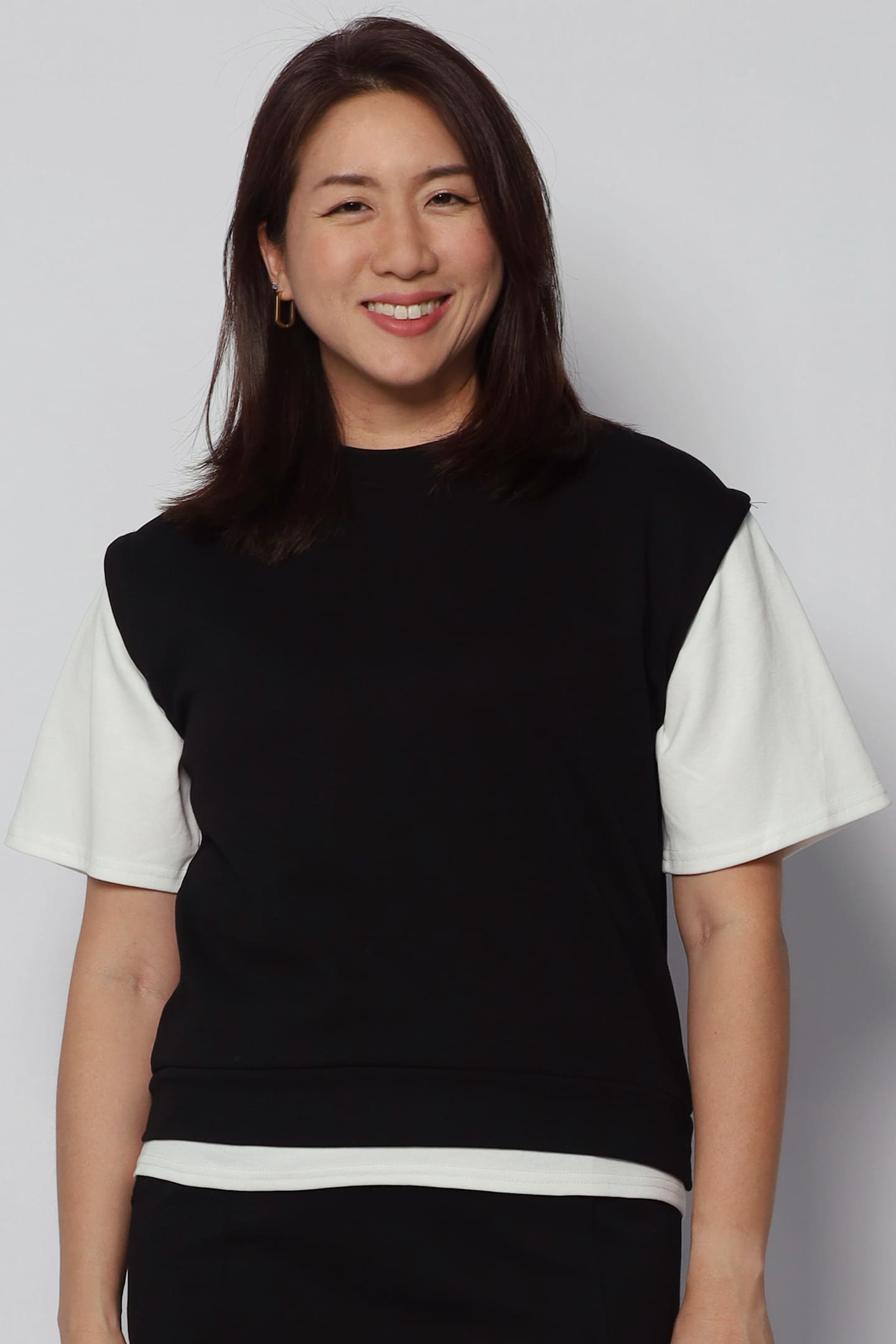 Gael 2 in 1 Top and Skirt Set in Black