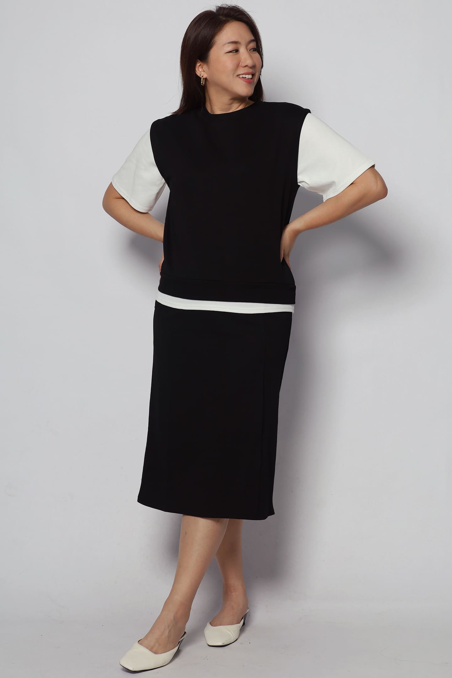 Gael 2 in 1 Top and Skirt Set in Black