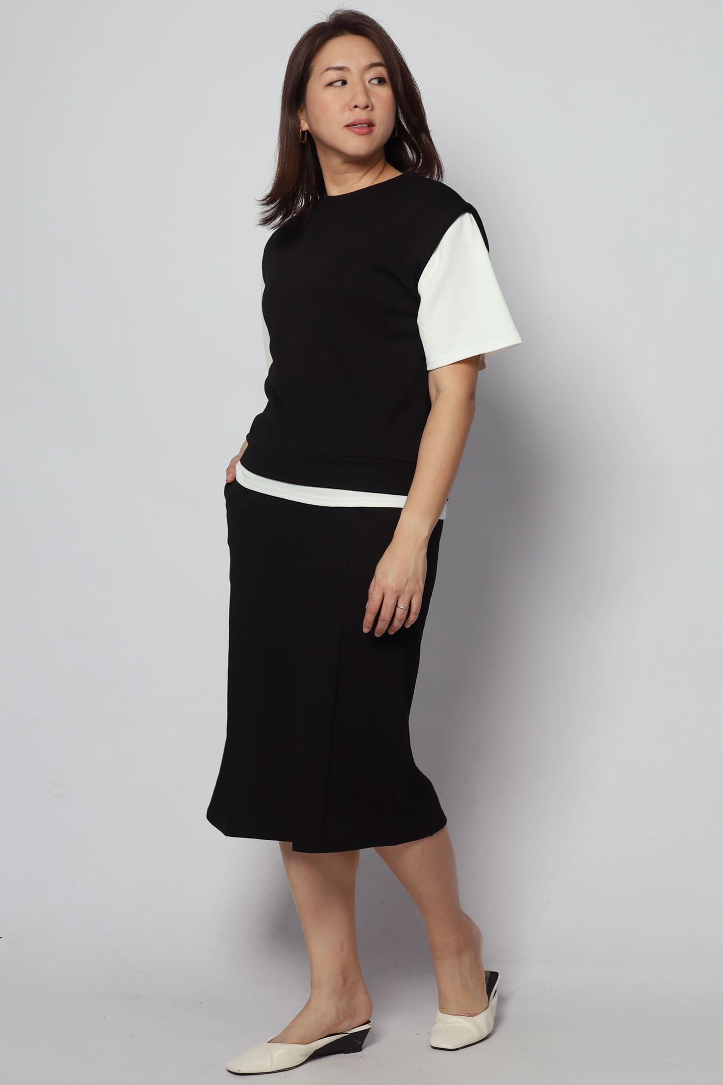 Gael 2 in 1 Top and Skirt Set in Black