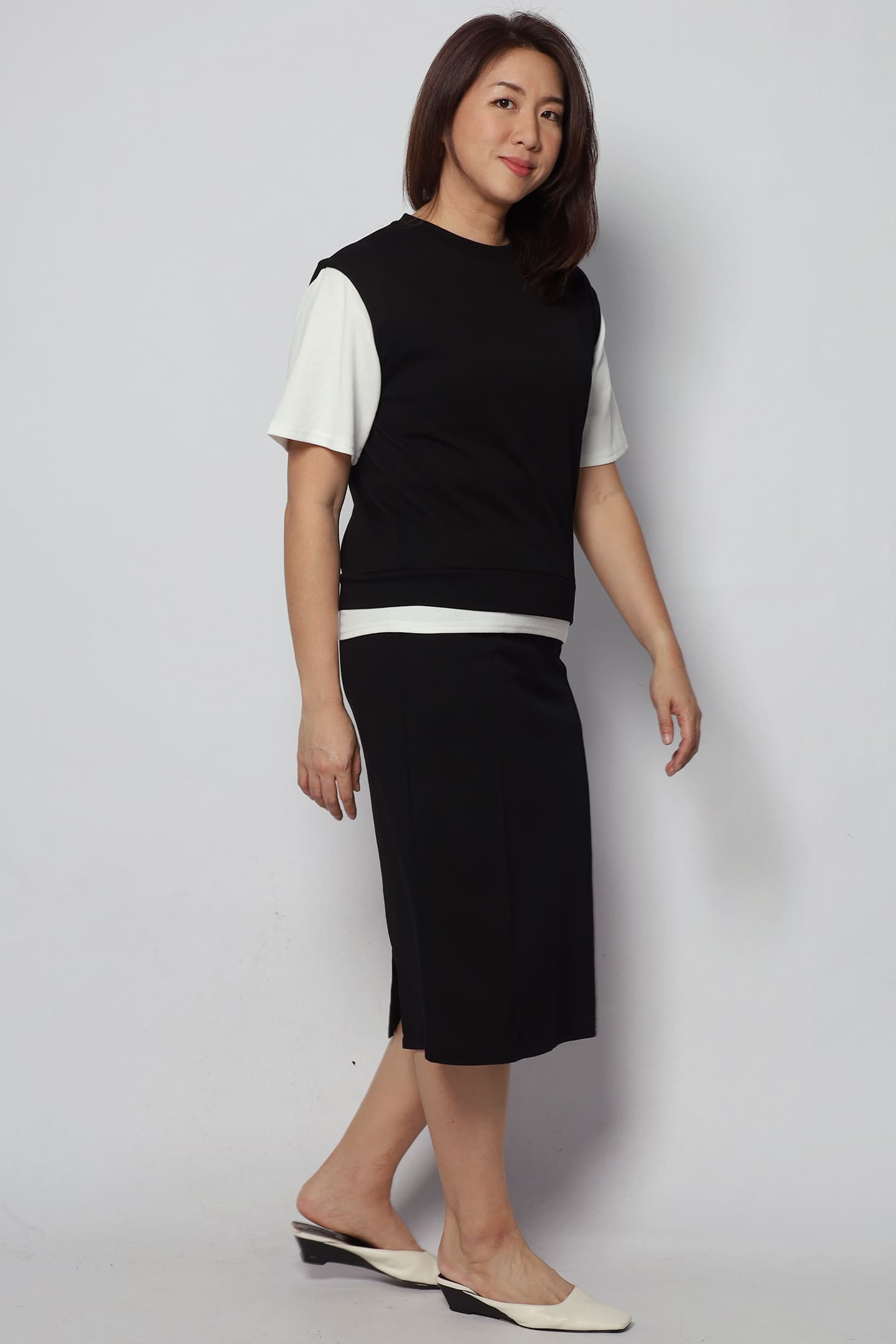 Gael 2 in 1 Top and Skirt Set in Black