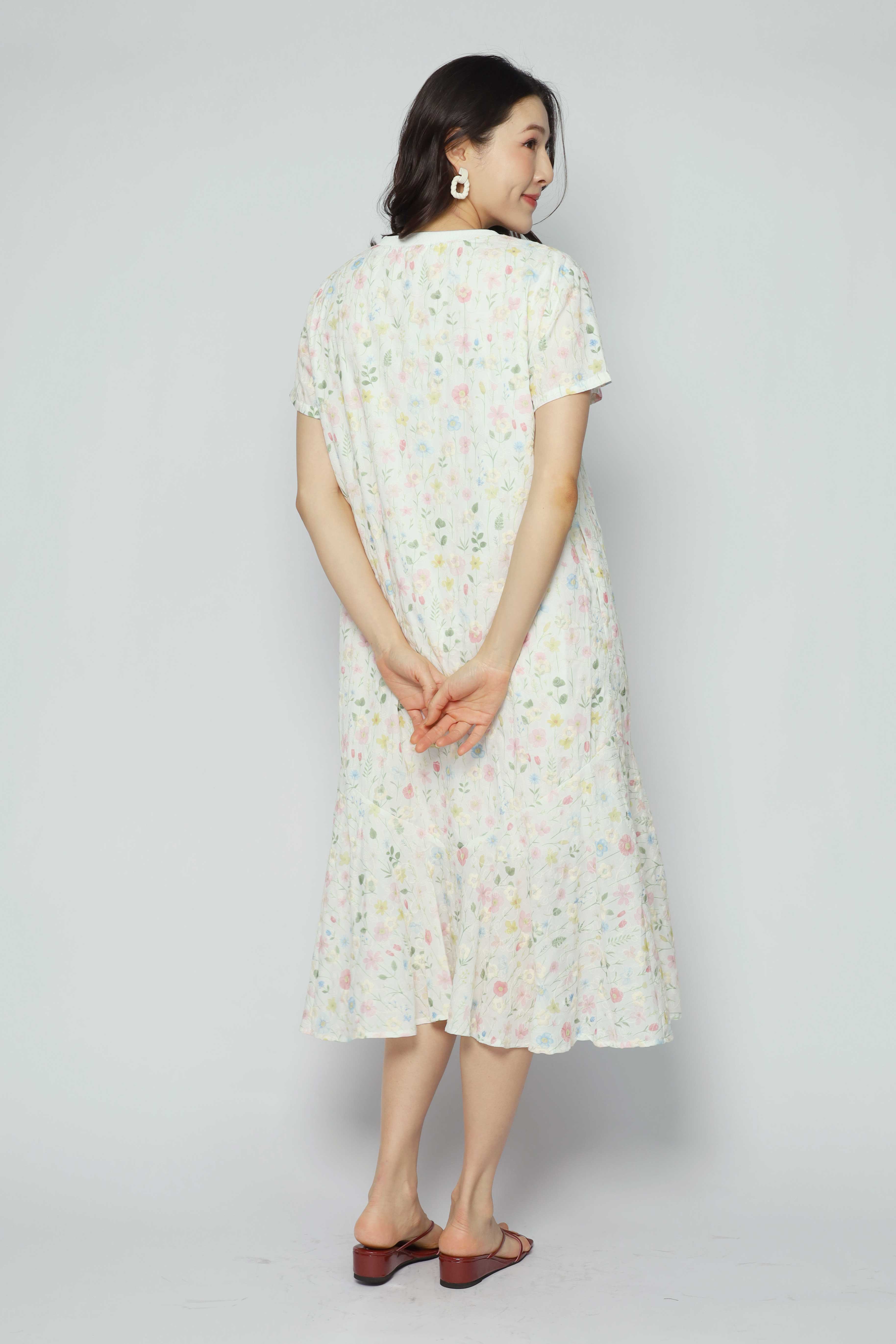 Gisele Dress in Lace Jardin