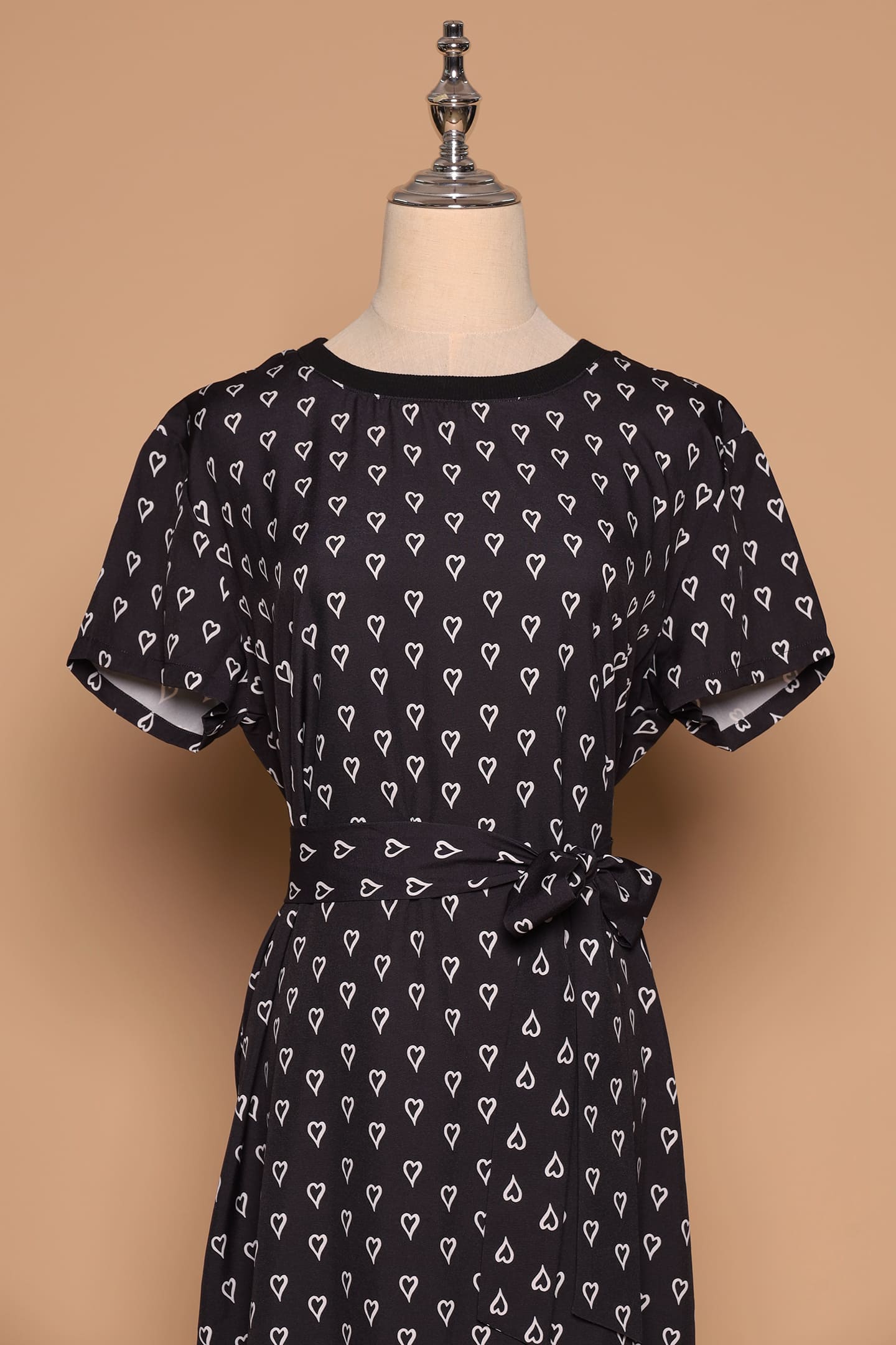 PO - Gisele Dress in Tiny Hearts