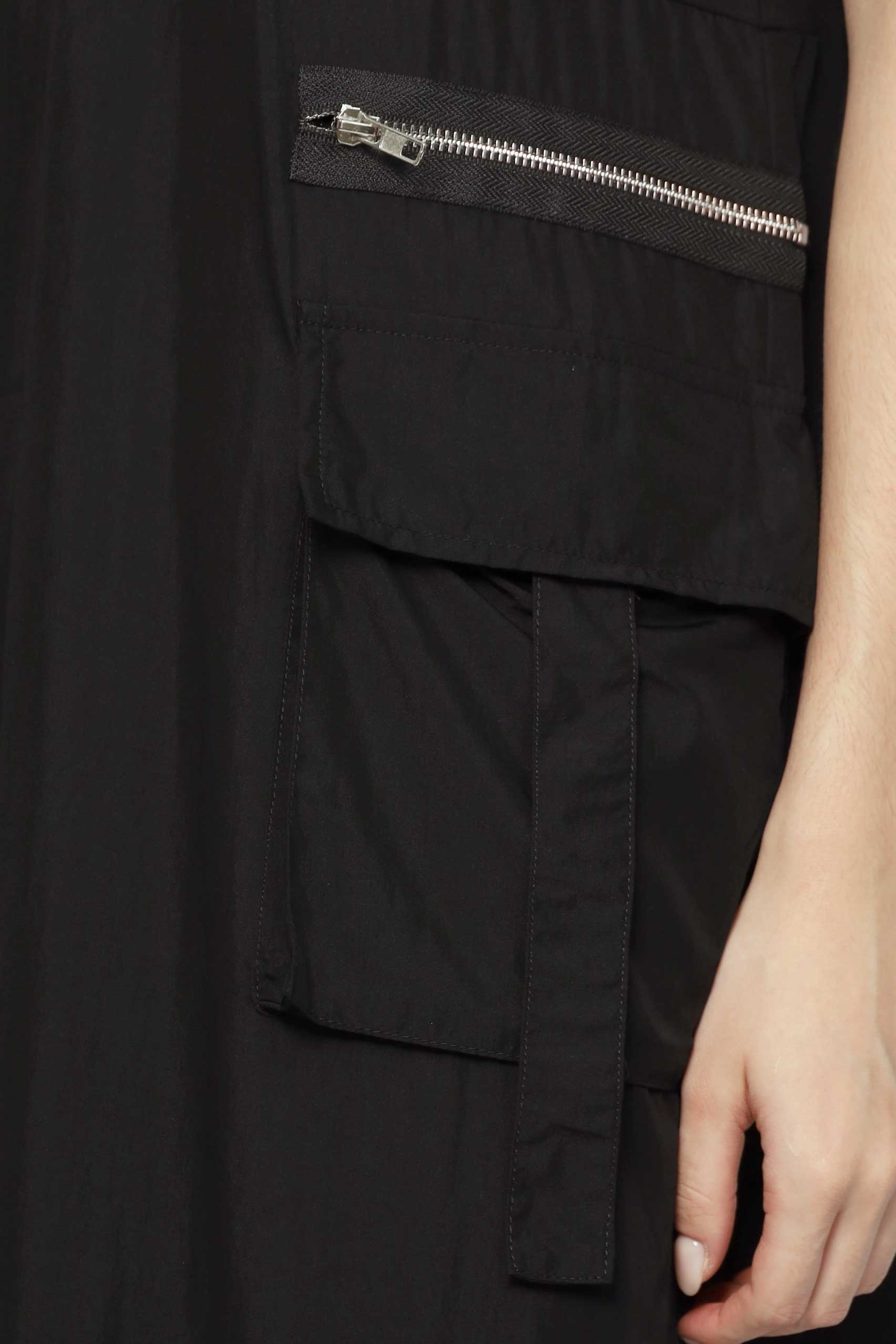 Goldie Zipper Dress in Black