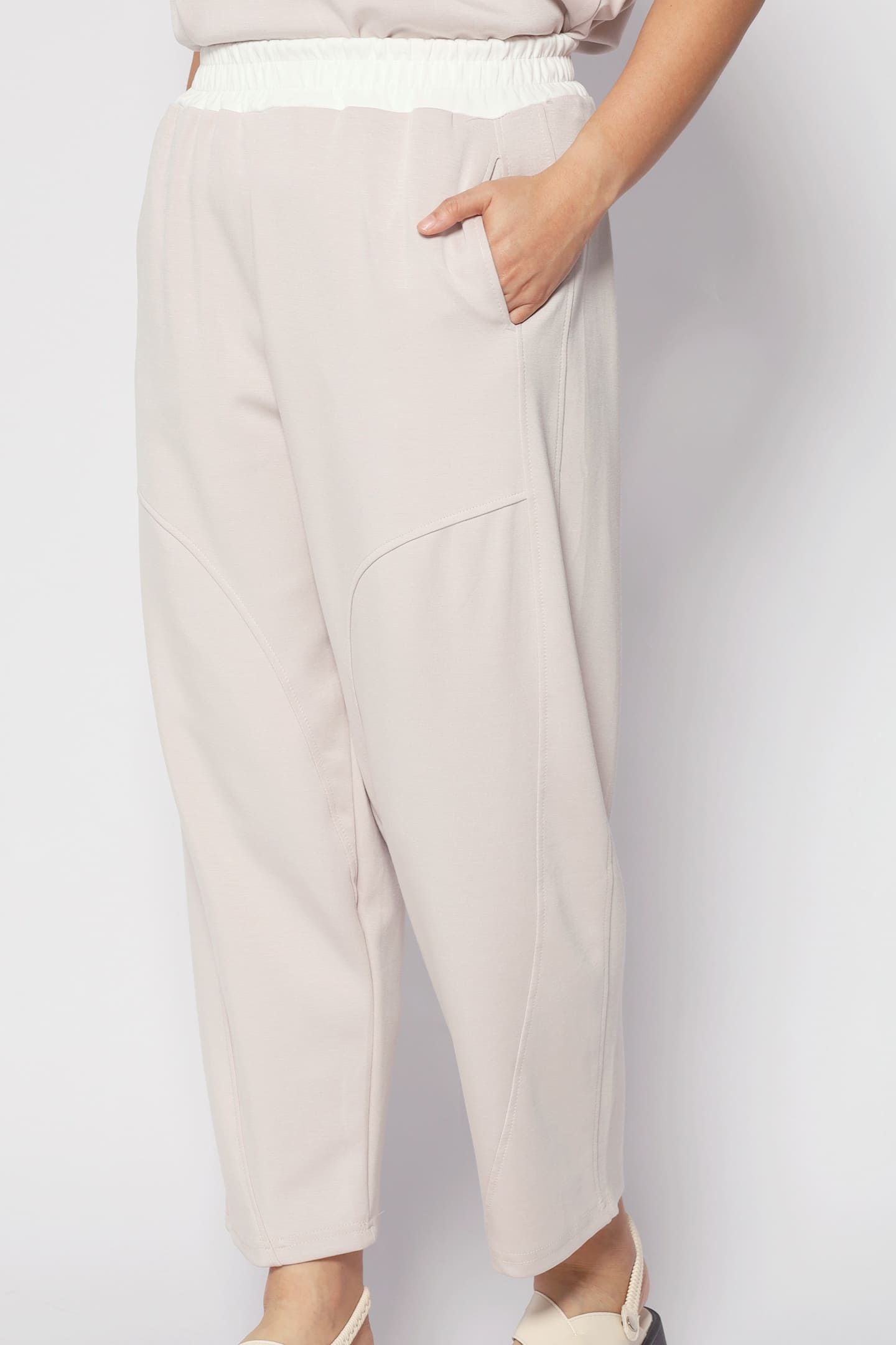 Good Day 2 in 1 Pants Set in Khaki Cream