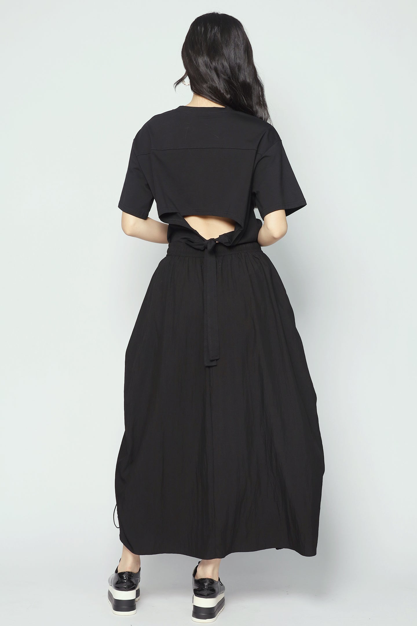Hyuna Cargo Skirt in Black