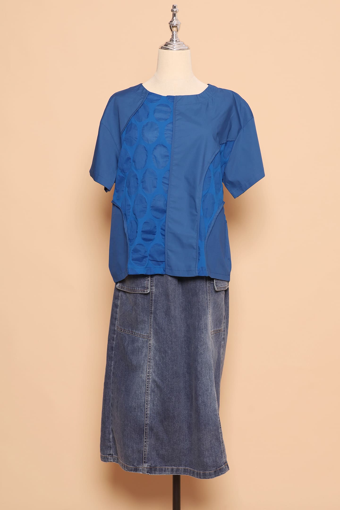 PO - Harn Oval Top in Blue