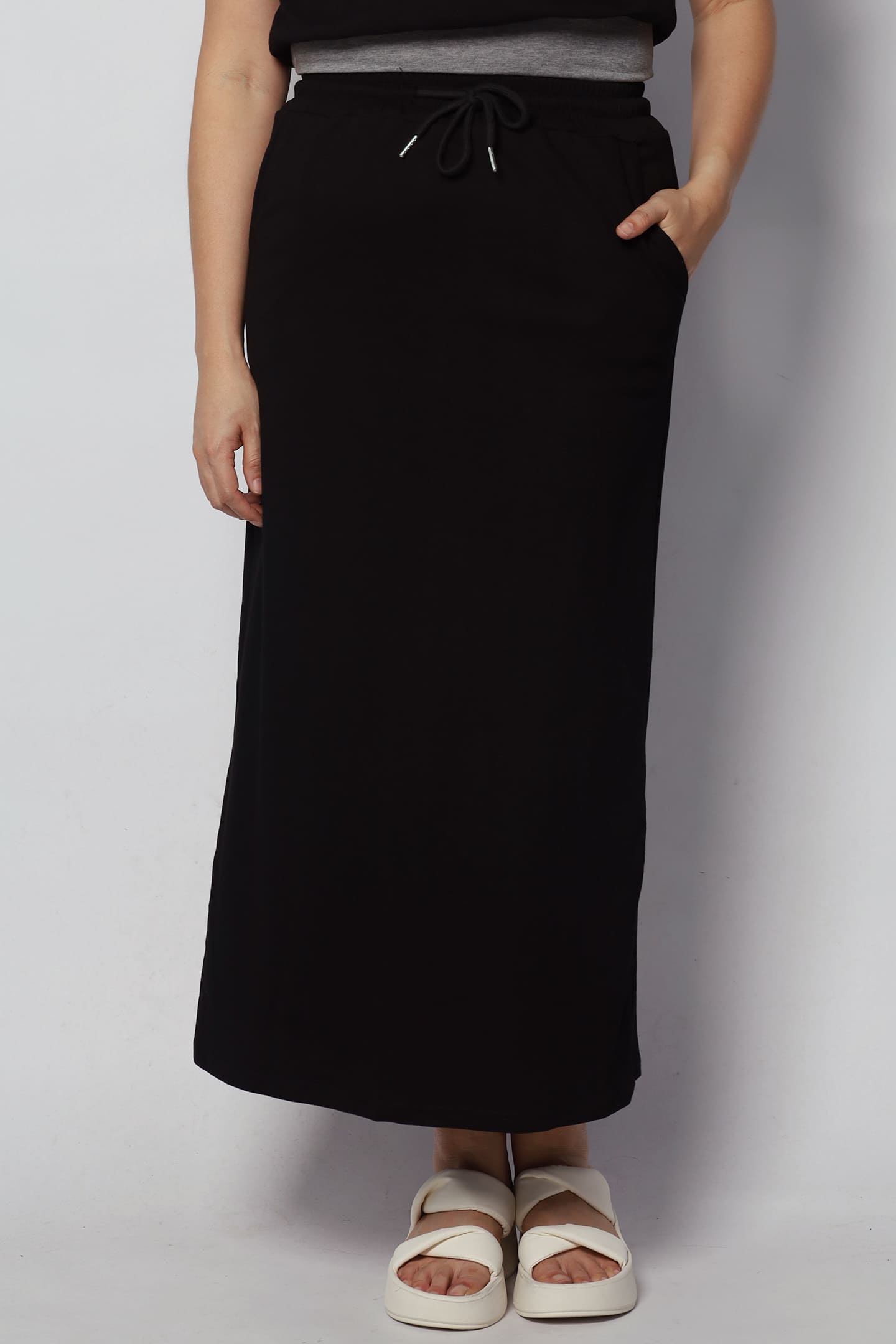 Holland 2 in 1 Top and Skirt Set in Black Grey