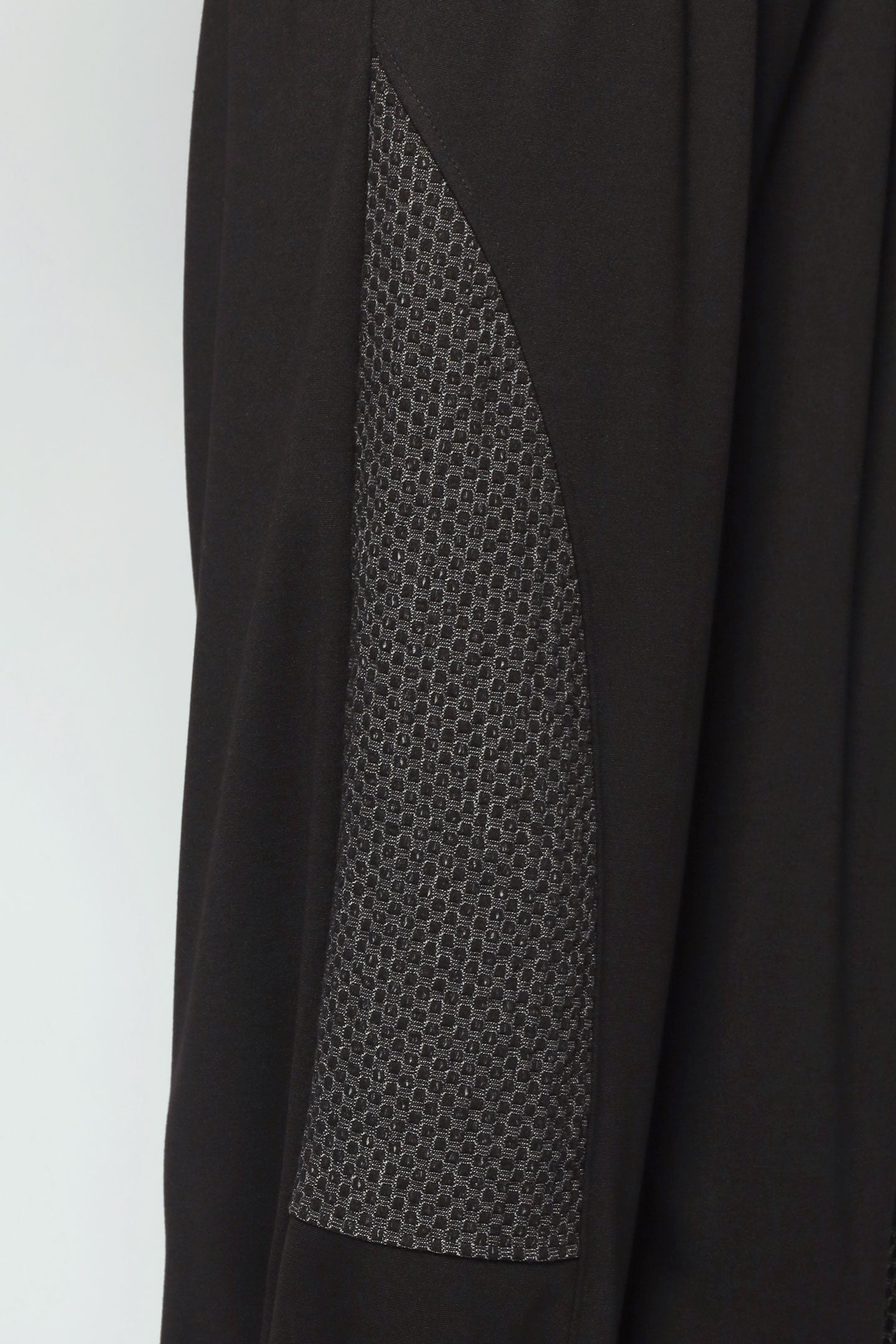Jimmy Textured Pants in Black