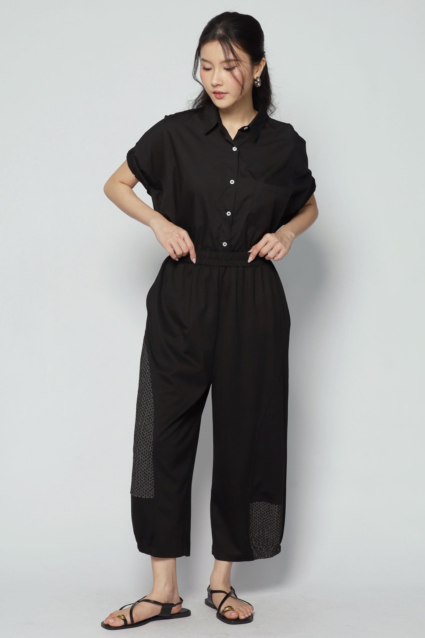 Jimmy Textured Pants in Black