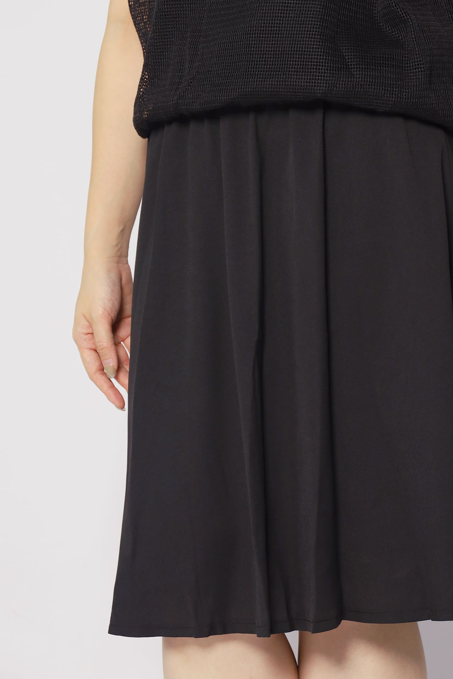 Karlie Netted Dress in Black