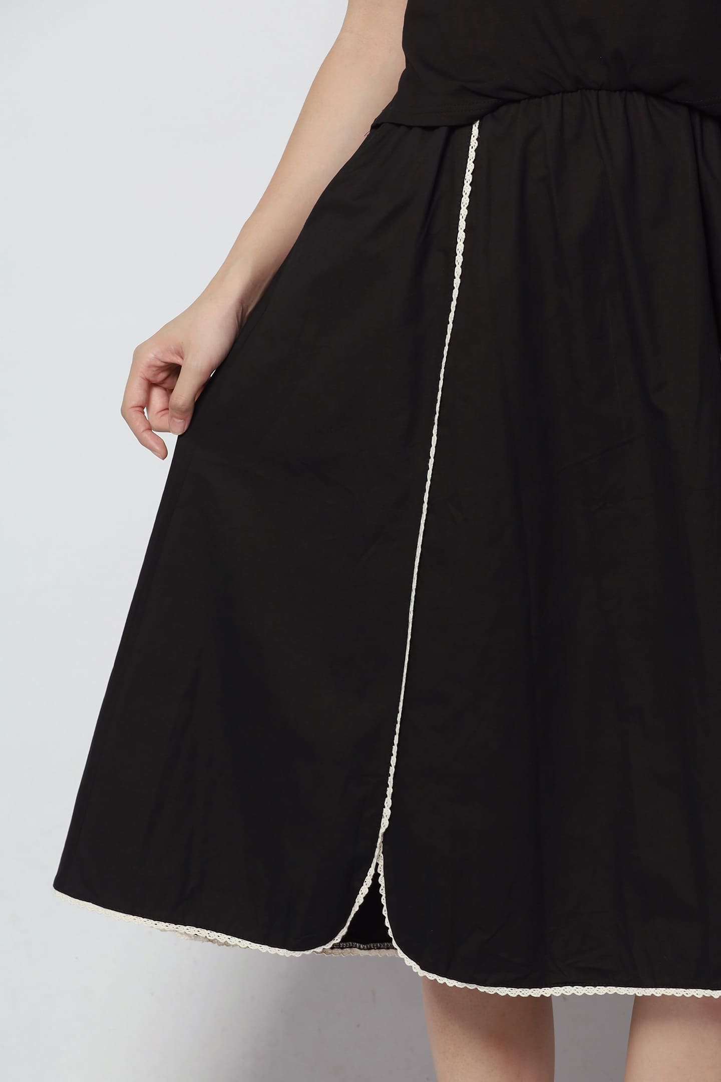 Khai Crochet Trimming Dress in Black