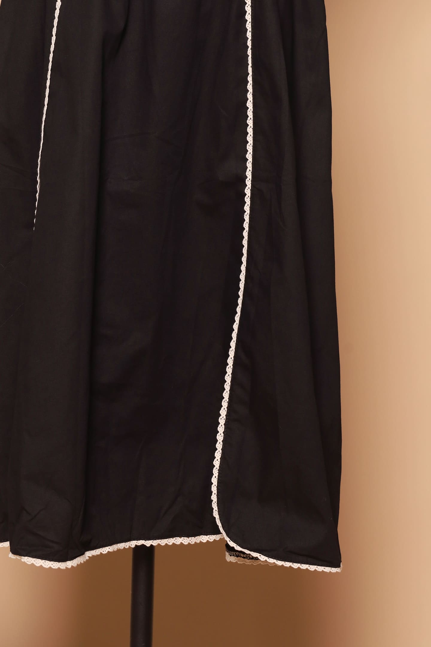 PO - Khai Crochet Trimming Dress in Black