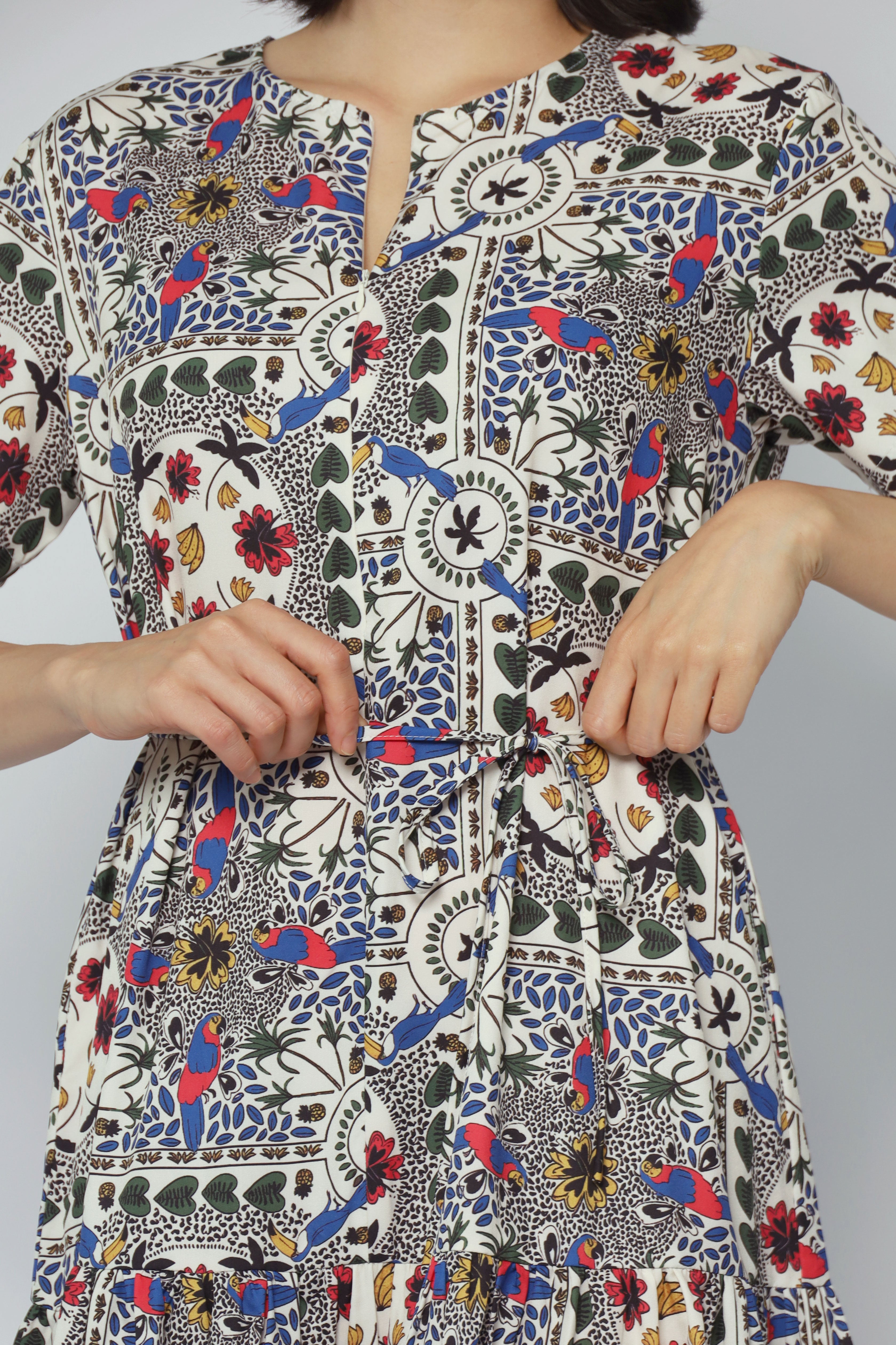Komy Dress in Parrot Petal
