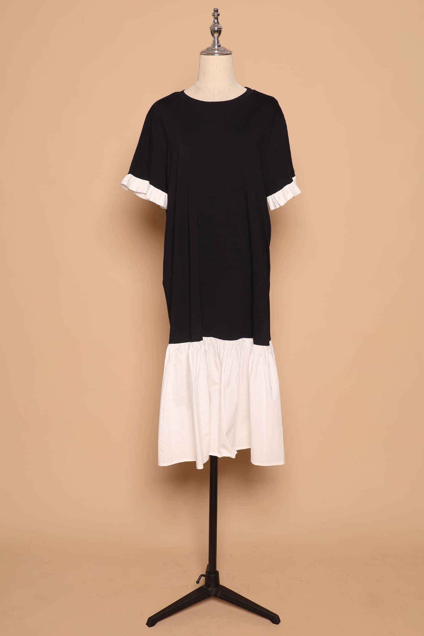 PO - Krista Dress in Black White