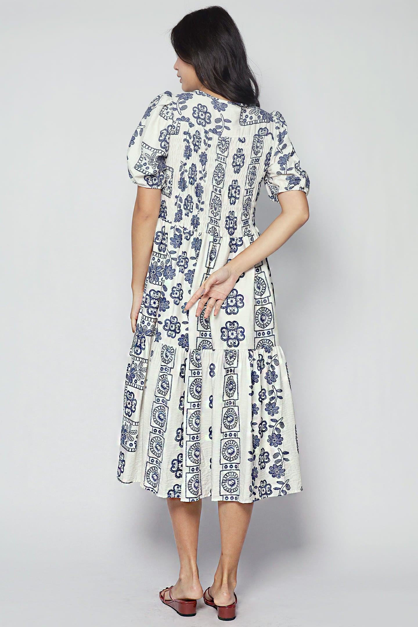 Lexi Dress in White Escape