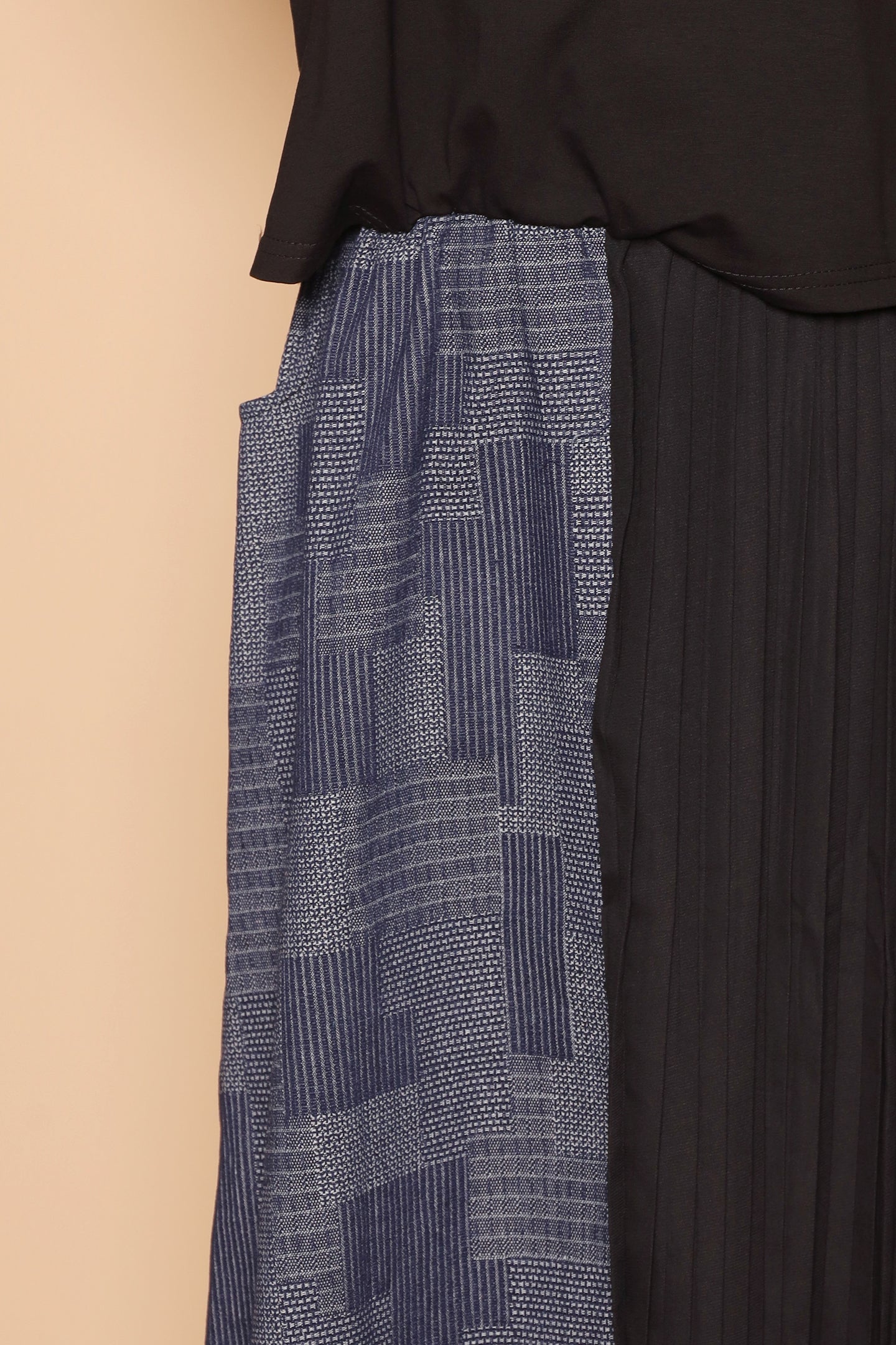 Lisa Dress in Denim Black