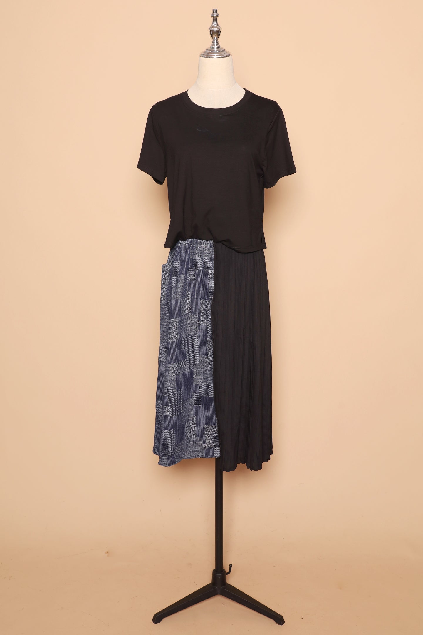 Lisa Dress in Denim Black