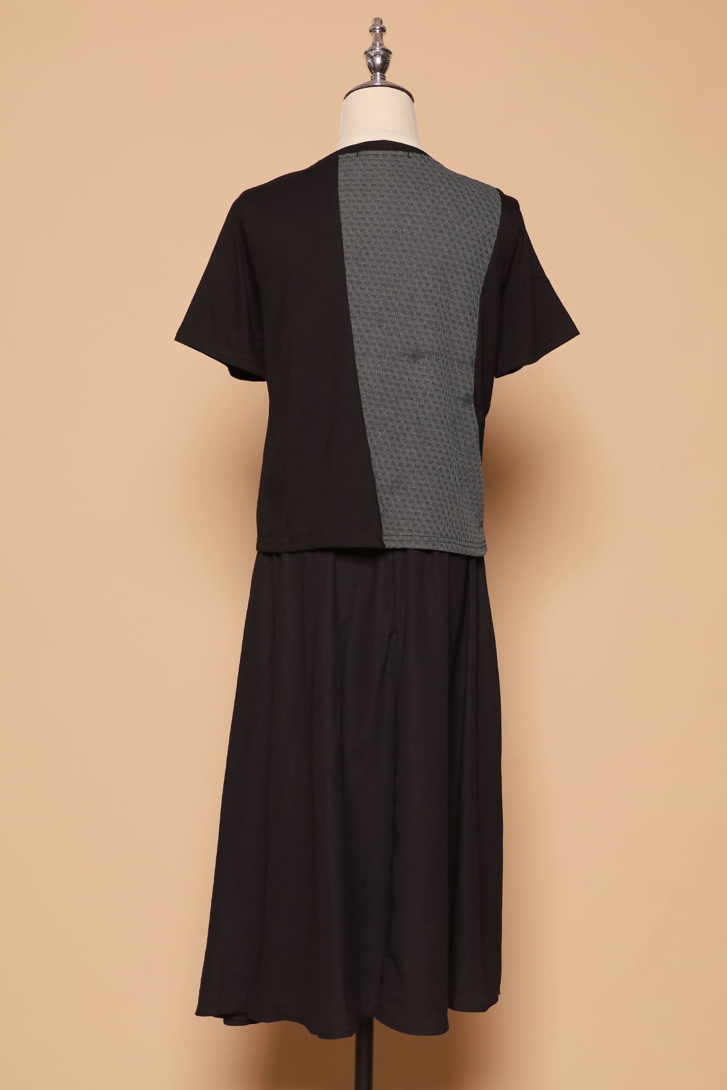 PO - Liyen Dress in Grey Black