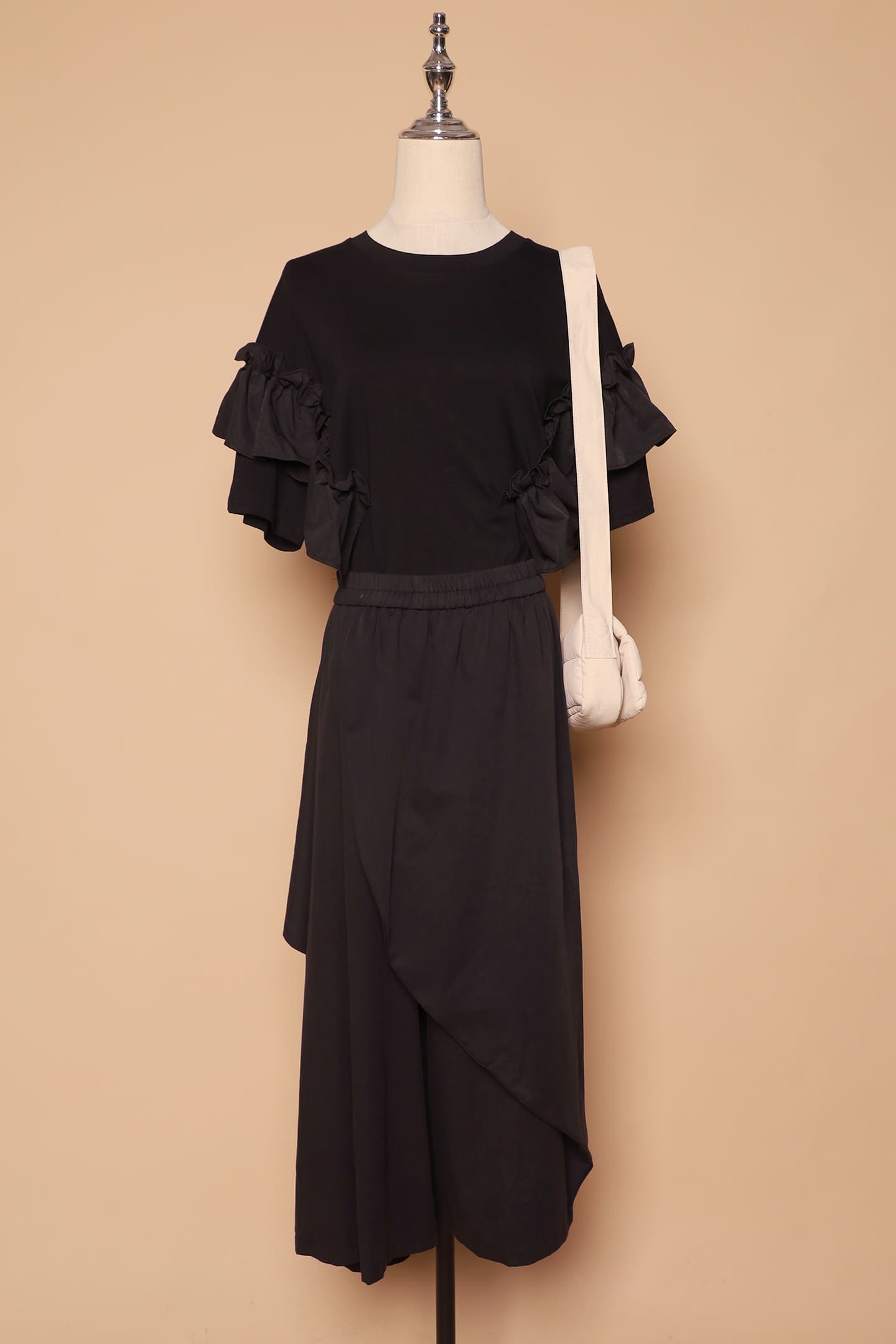 PO - Lizz Pants in Black