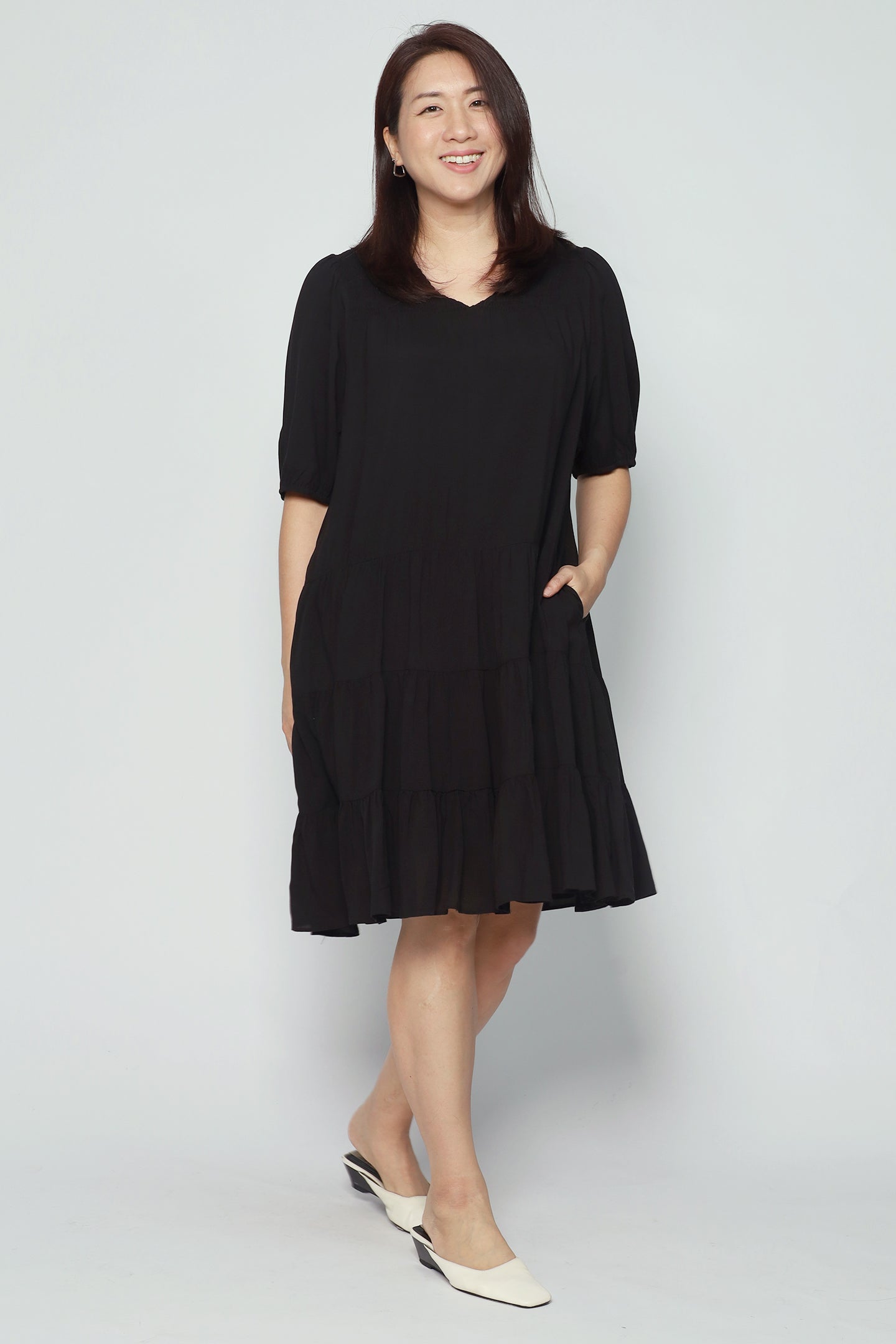 Backorders Melbourne Dress in Black