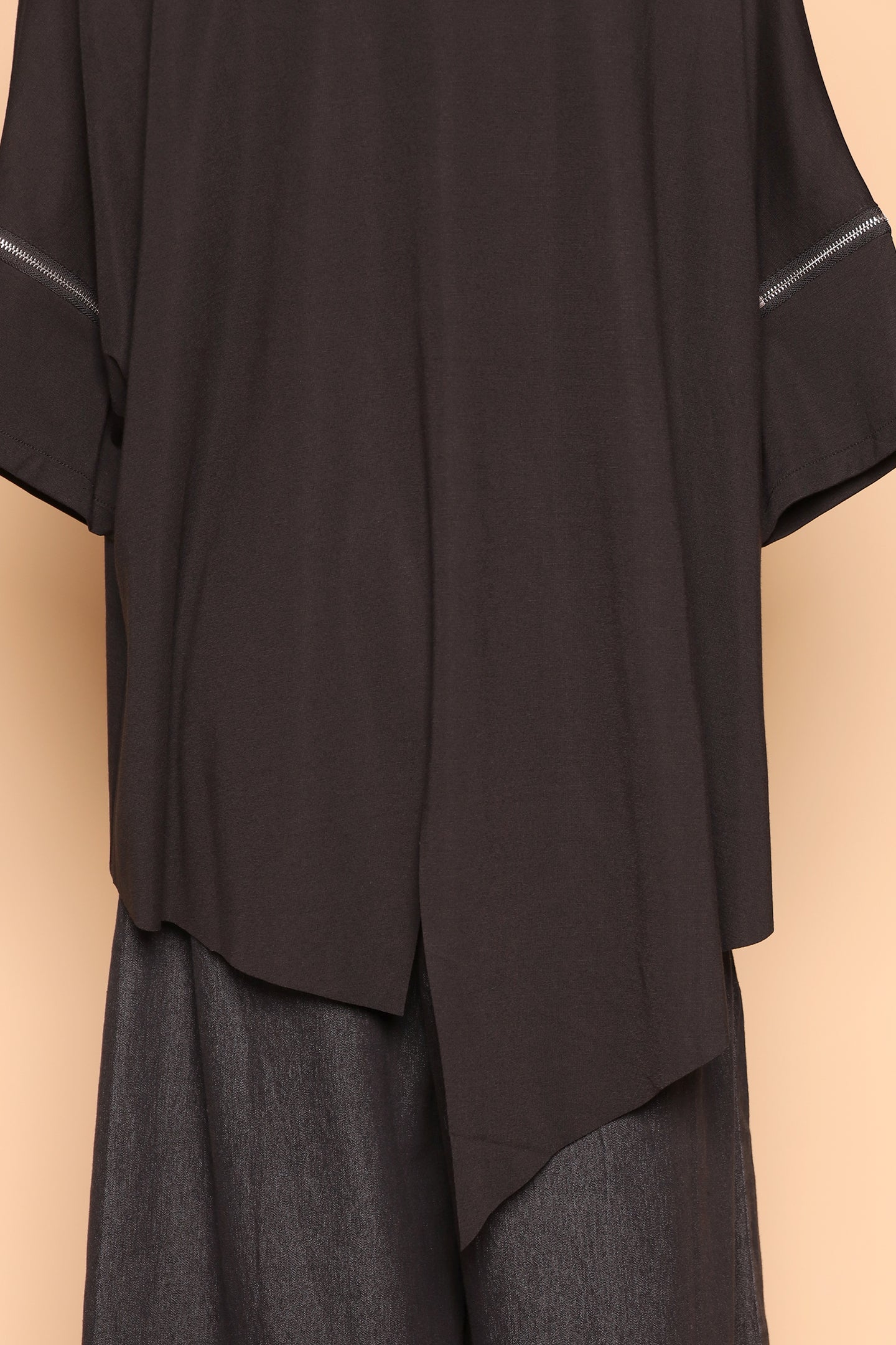 PO - Milako Zipper Top