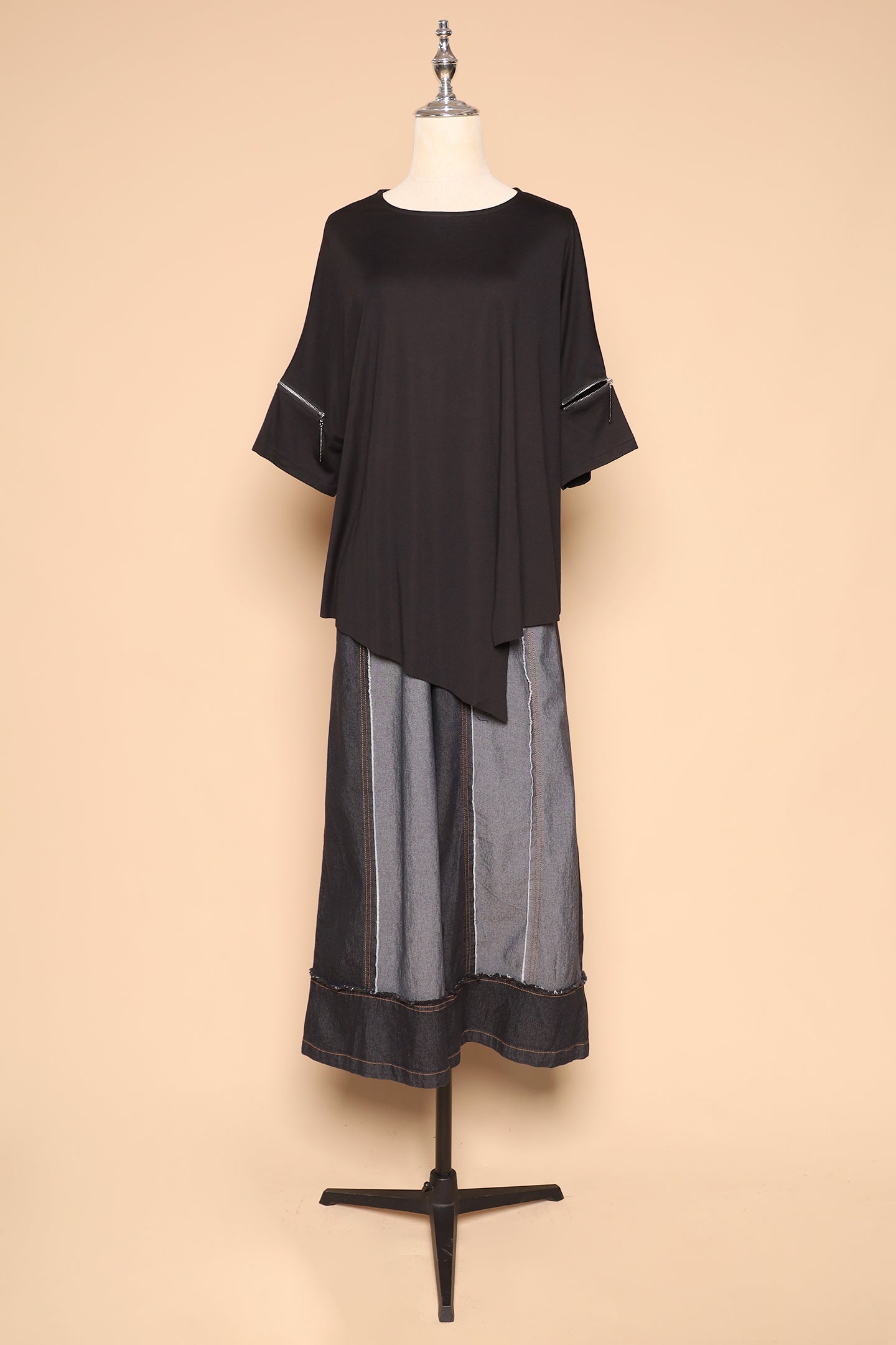 PO - Milako Zipper Top