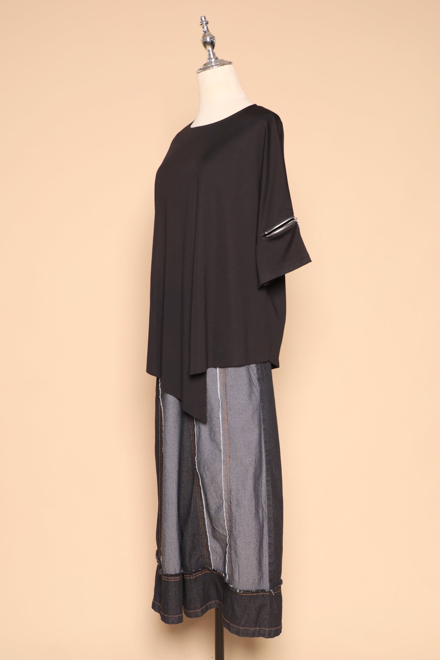 PO - Milako Zipper Top