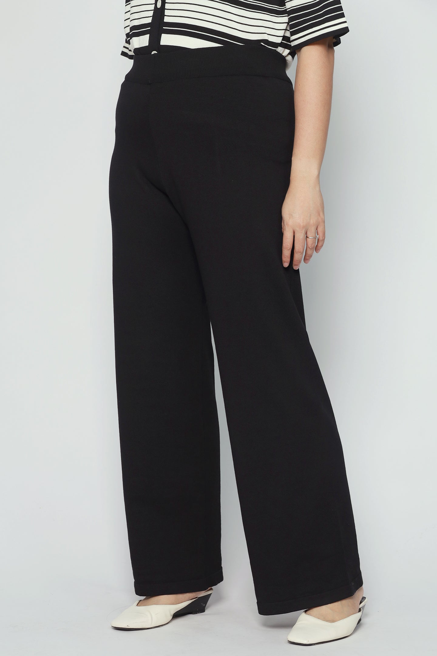 Mun Knit Stripes 2 in 1 Top and Pants Set