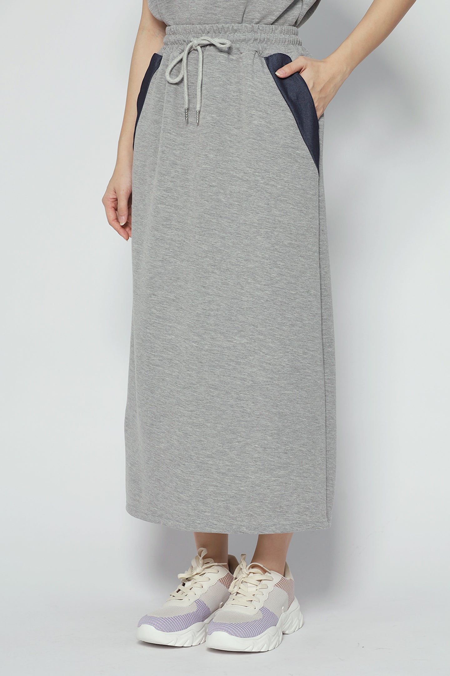 NY USA 2 in 1 Top and Skirt Set in Grey