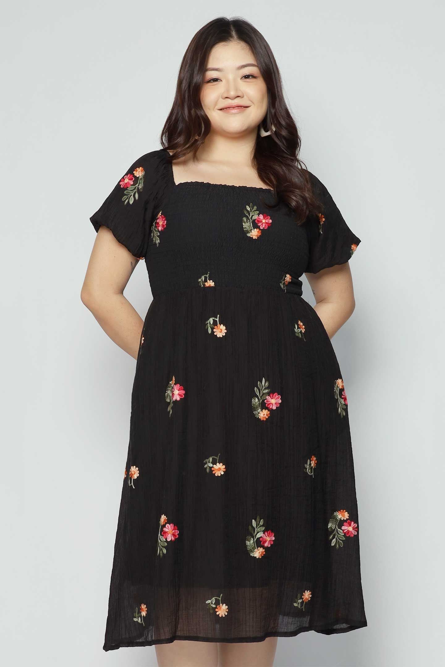 Sora Dress in Bloomingdale