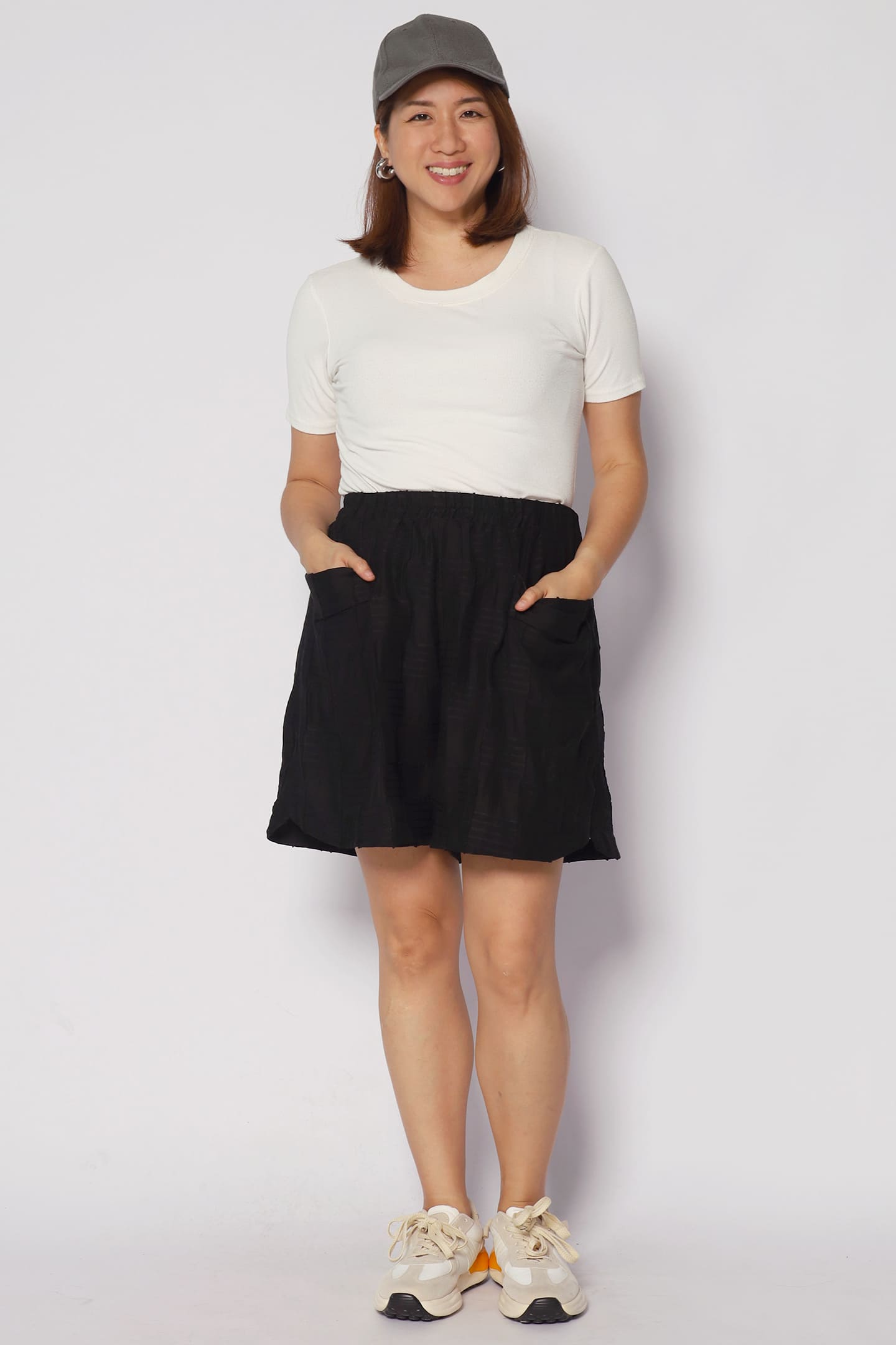 Backorders Onyx Shorts in Black