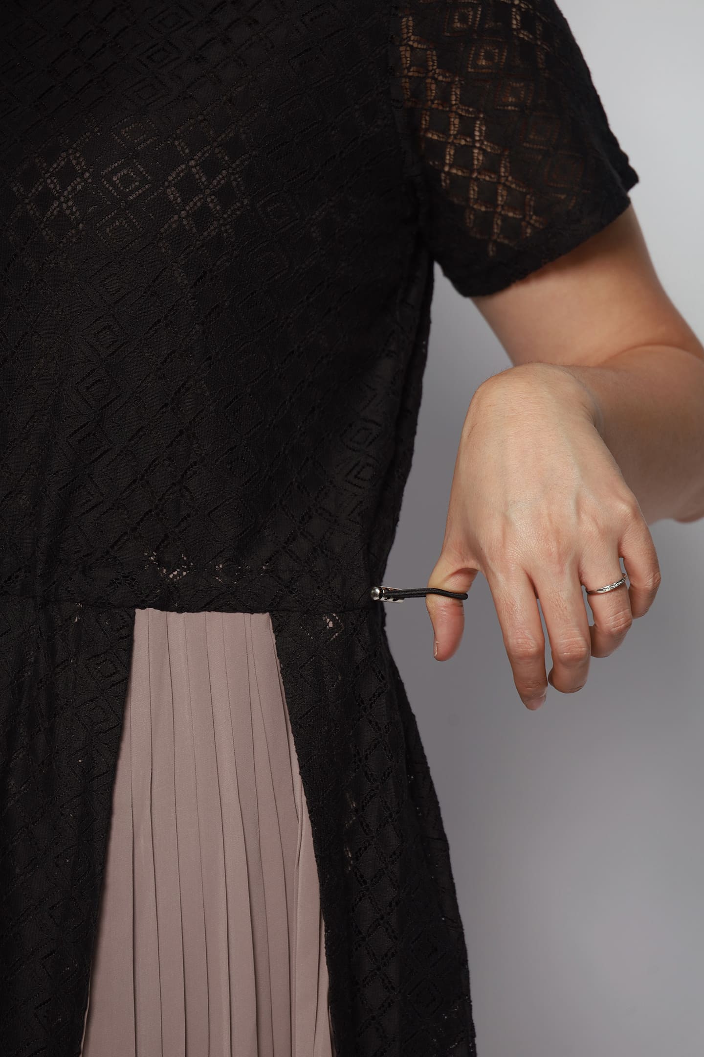 Pearlie Lace Pleated Dress in Black