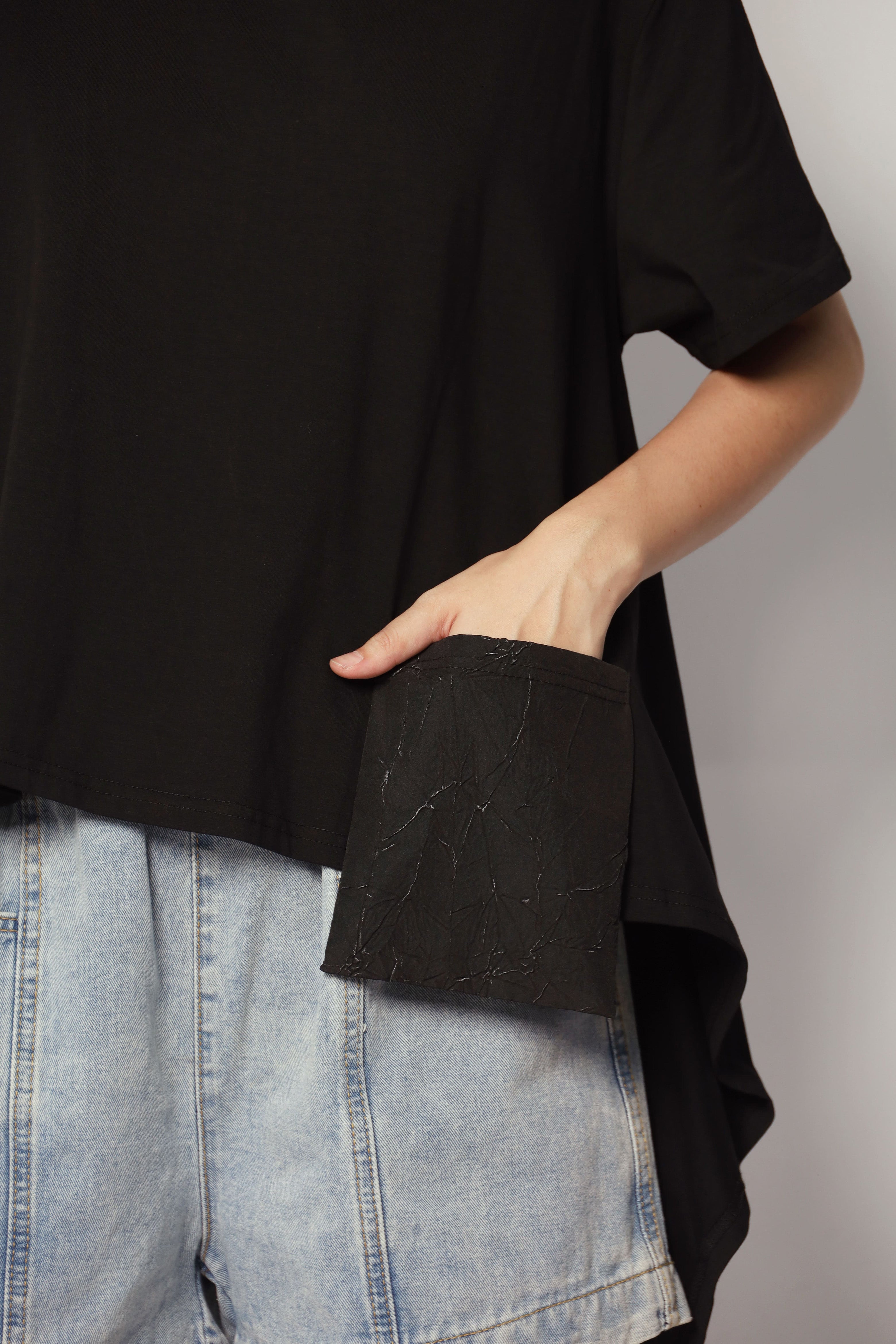 Backorders Pepe Textured Pocket Top