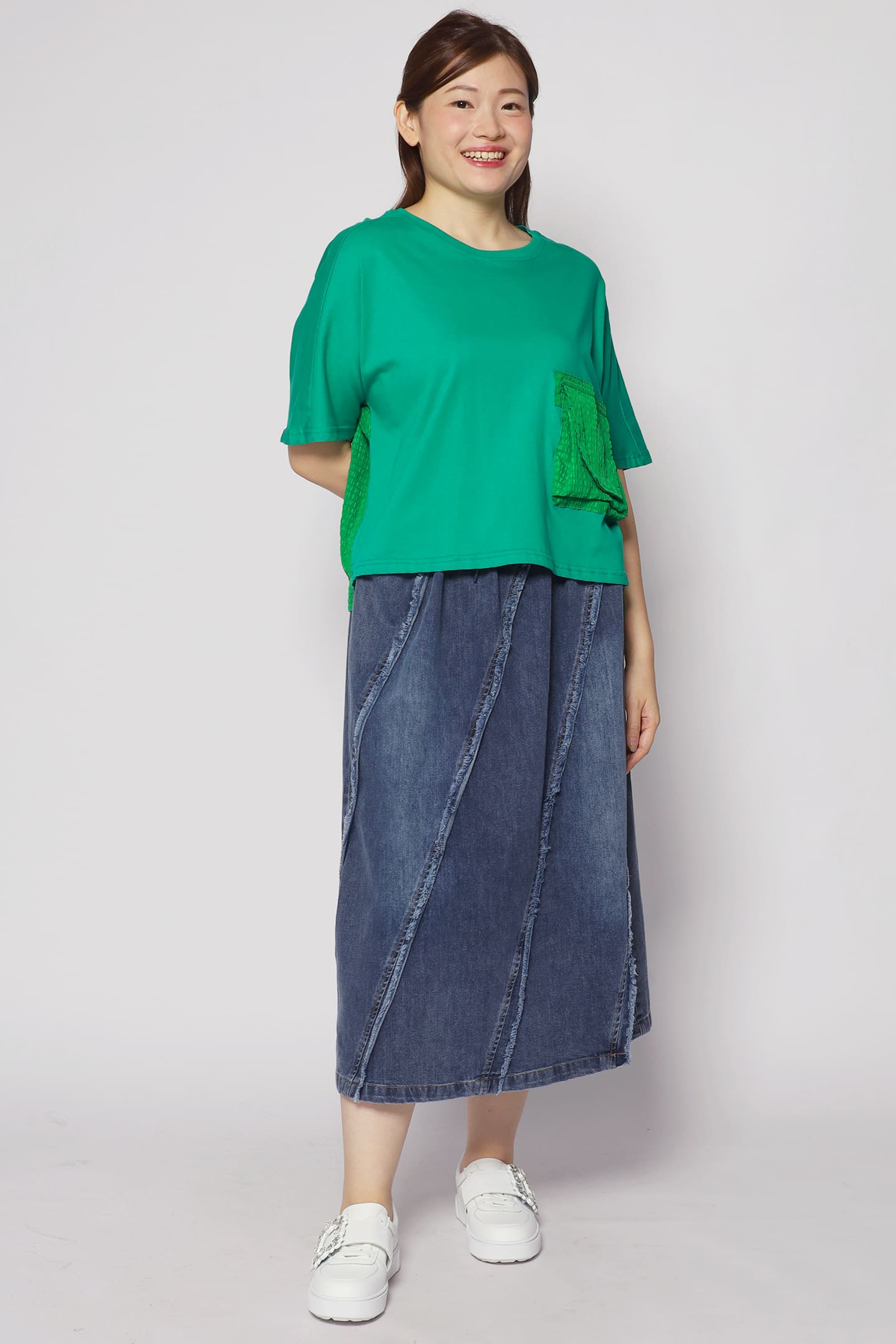 Roon Pocket Top in Green
