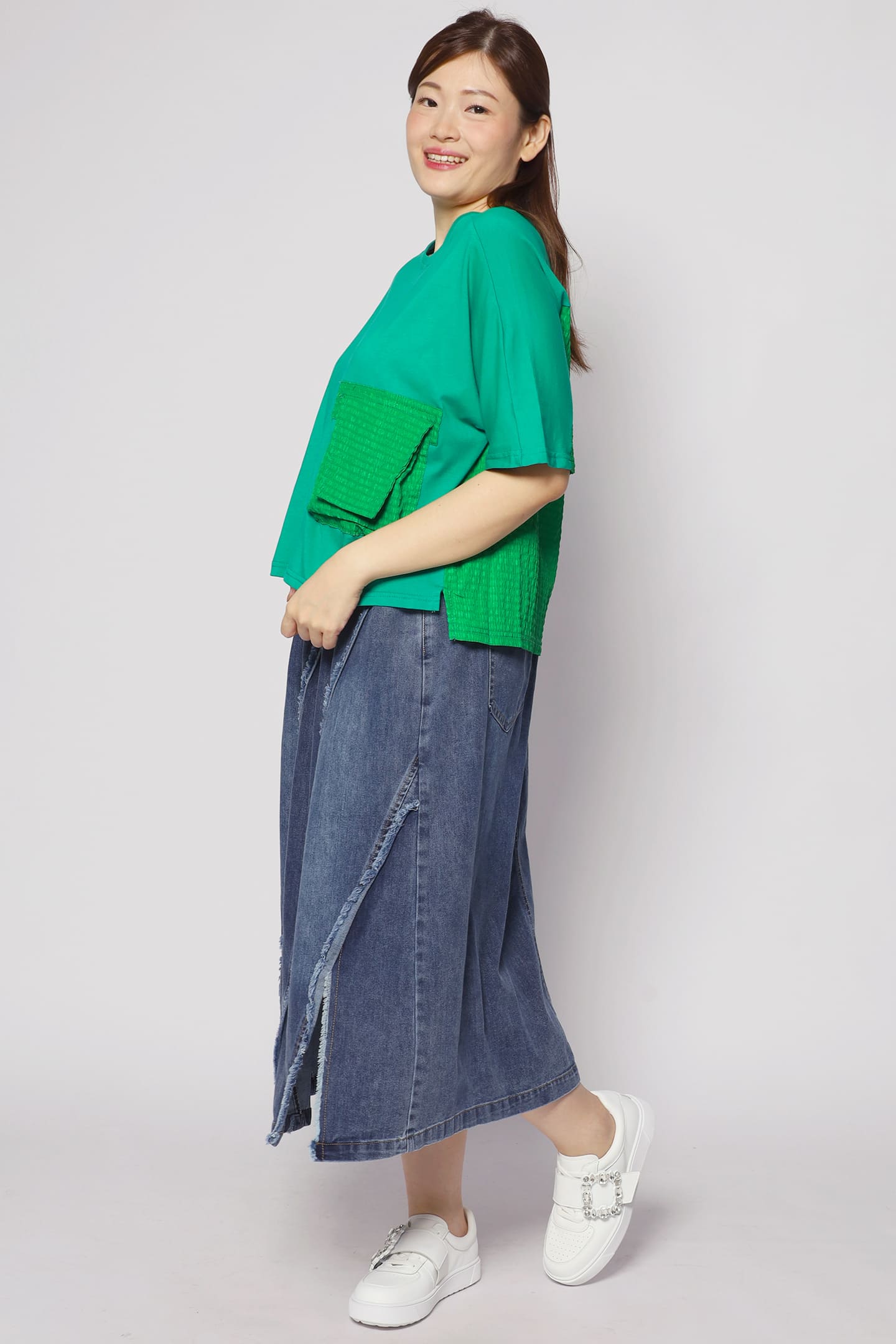 Roon Pocket Top in Green