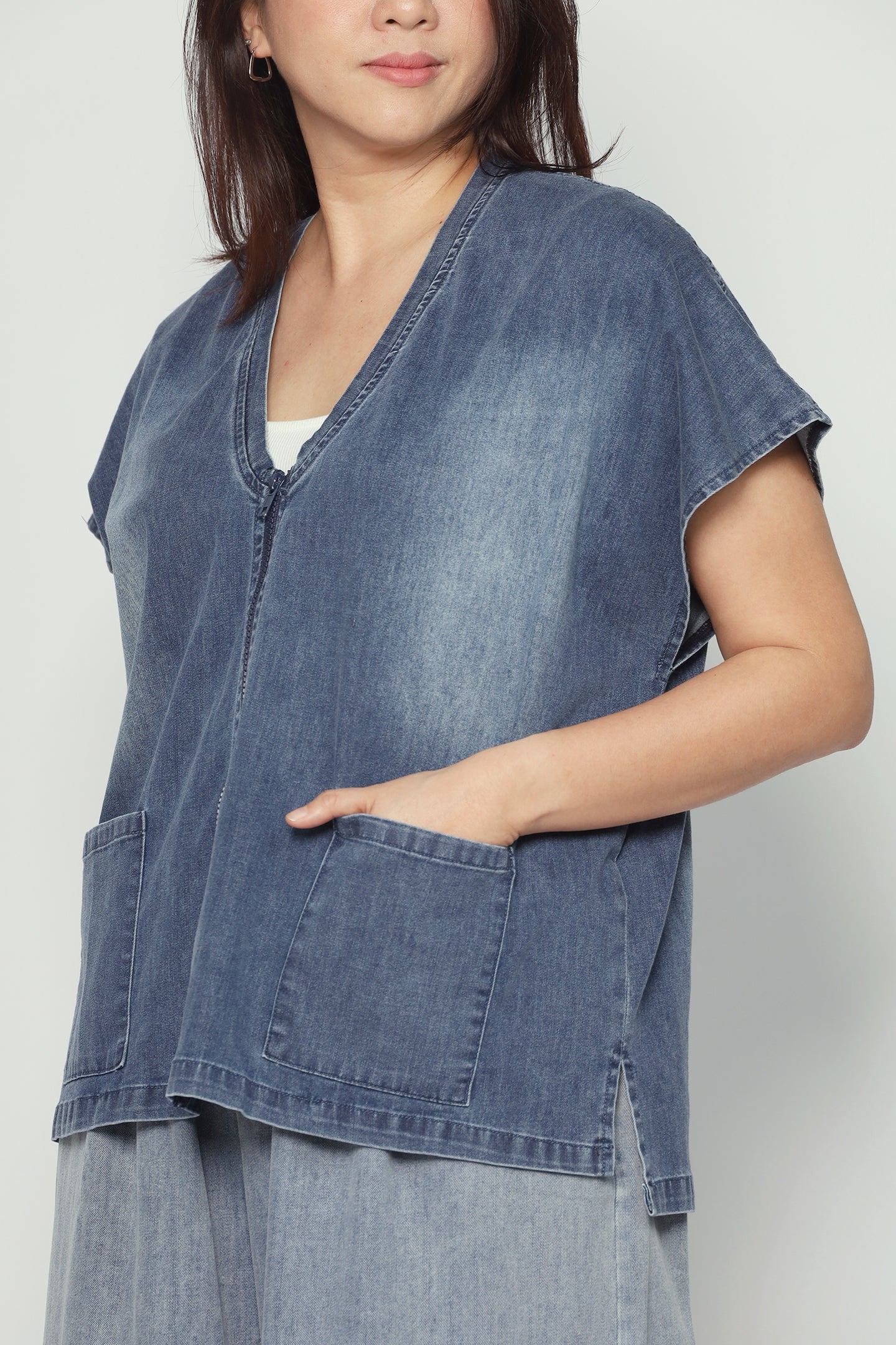 Ryanne Zipper Jacket in Dark Denim