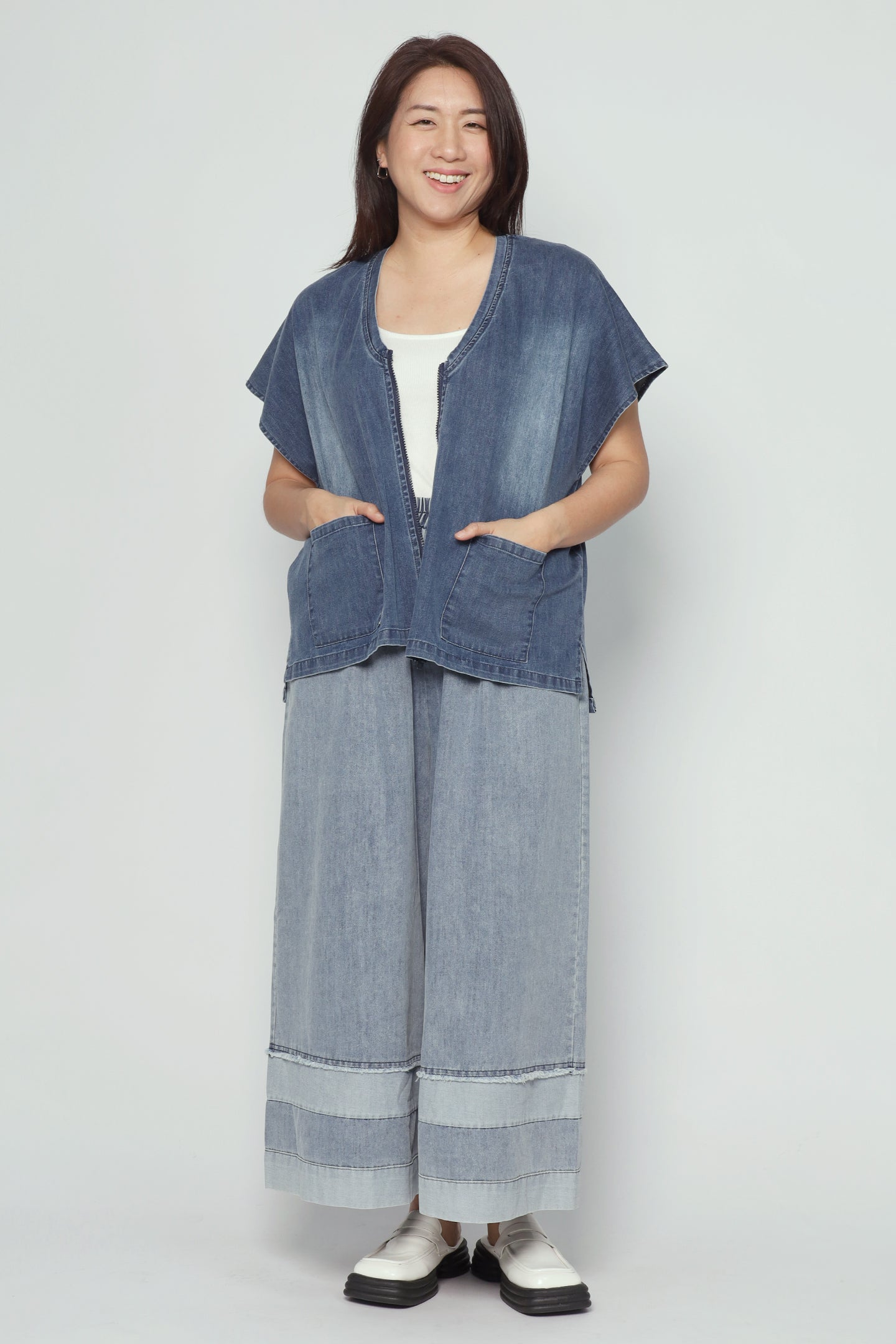Ryanne Zipper Jacket in Dark Denim