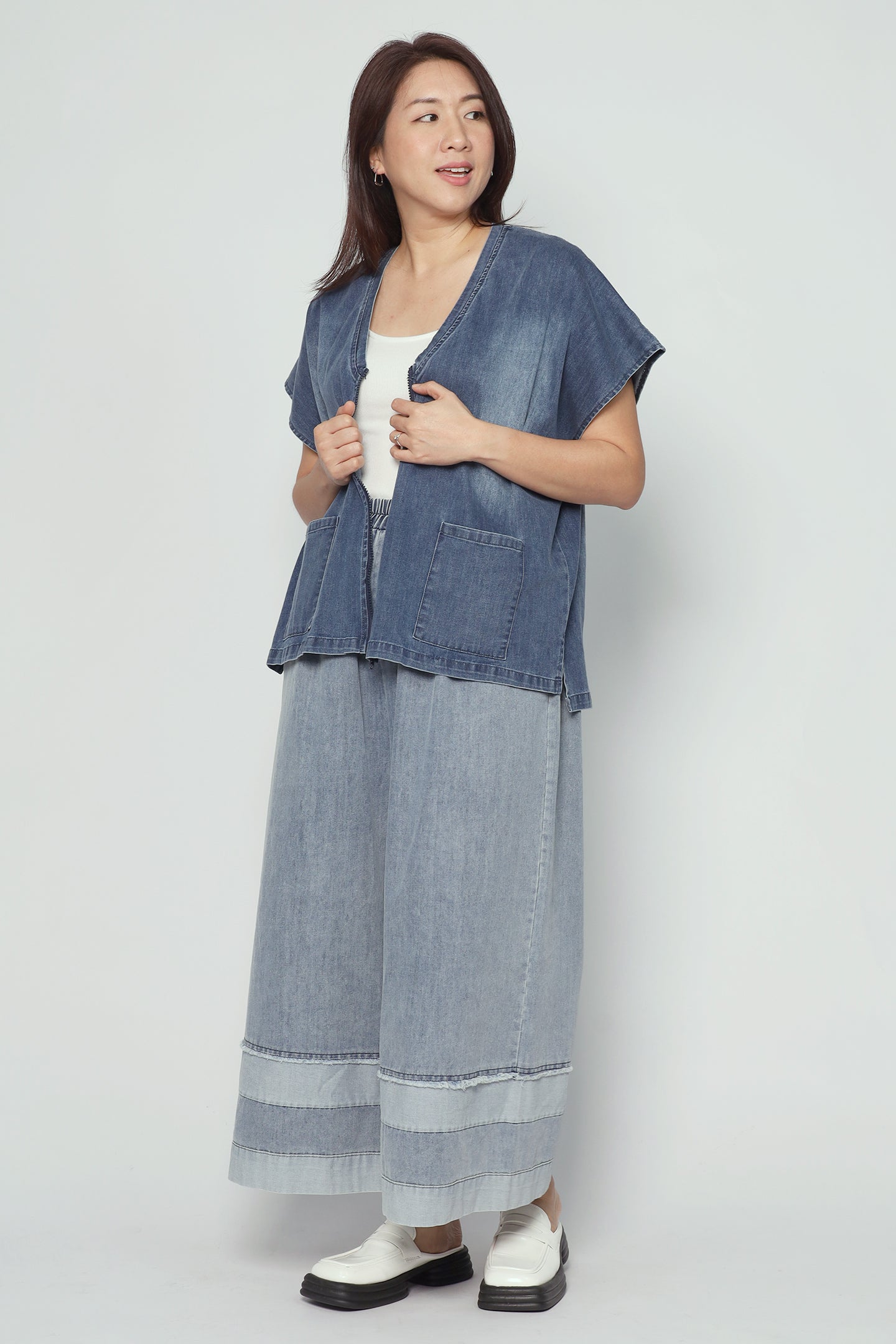 Ryanne Zipper Jacket in Dark Denim