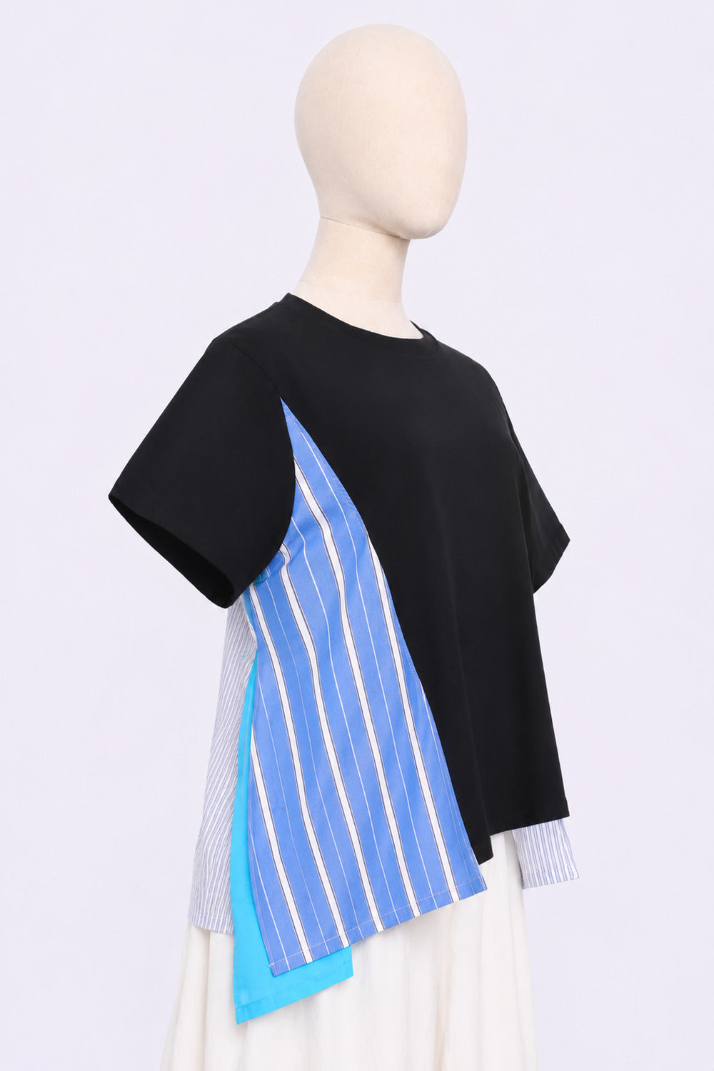 PO - Saki Pinstripes Top in Black