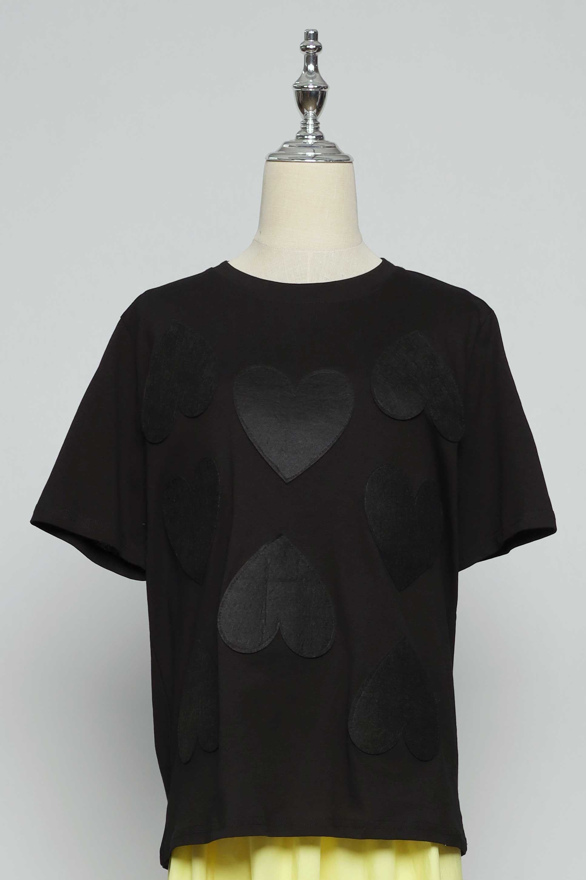 PO - Saranghae Hearts Top in Black