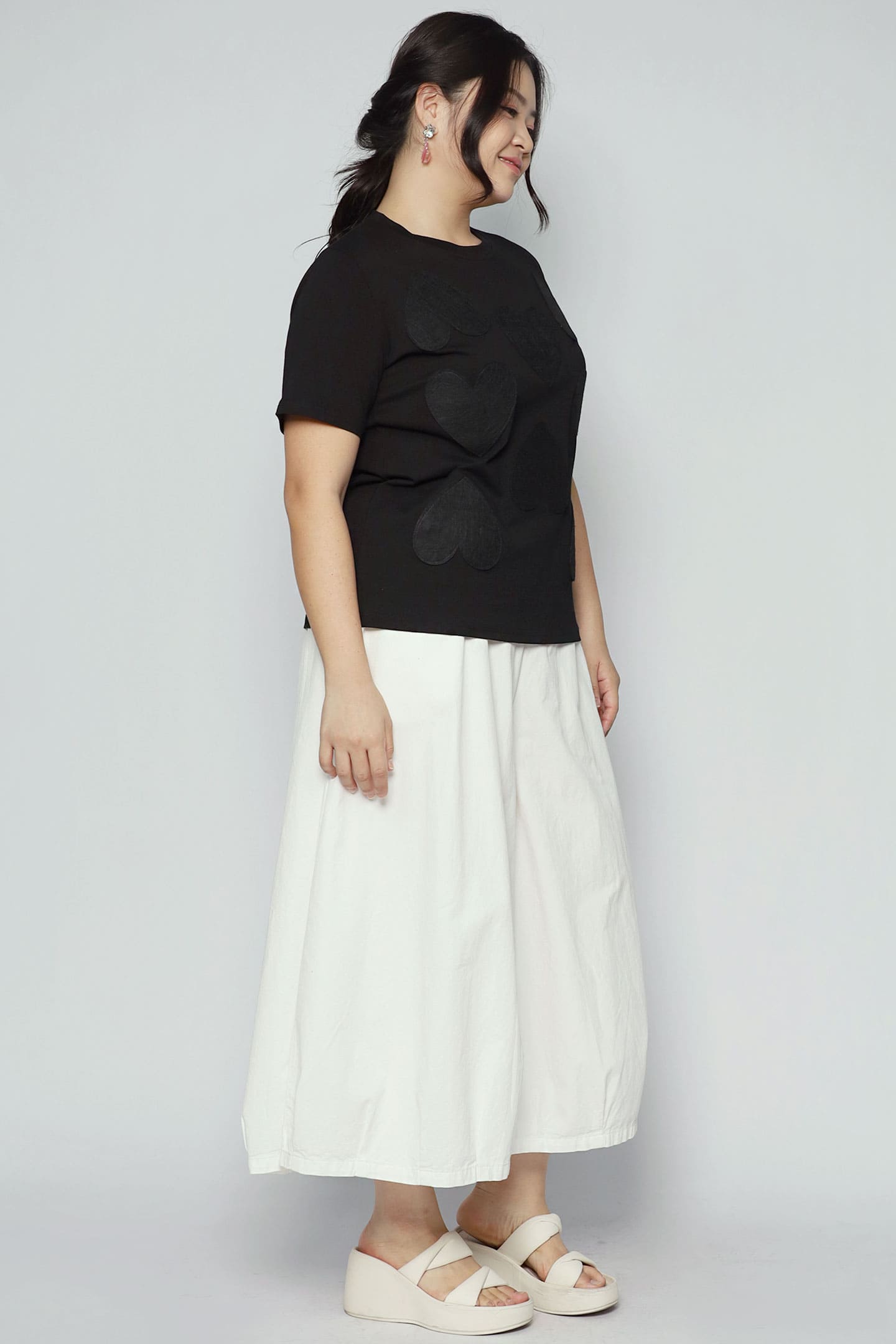 Saranghae Hearts Top in Black