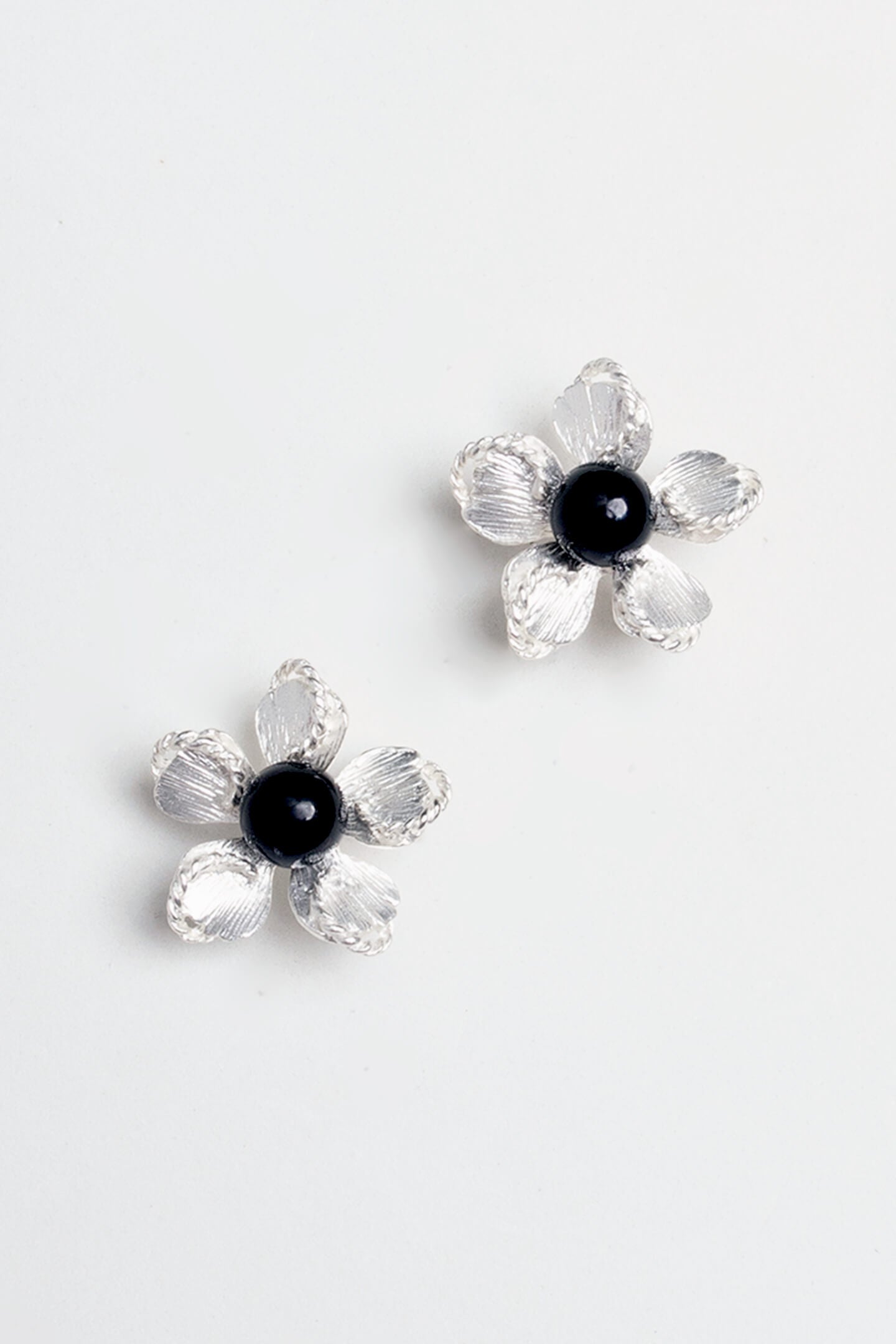 Vintage Metal Flower Earrings