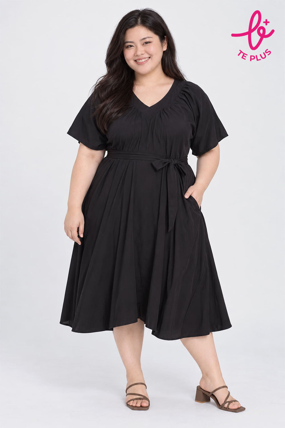 TE+ : Whitney V Dress in Black