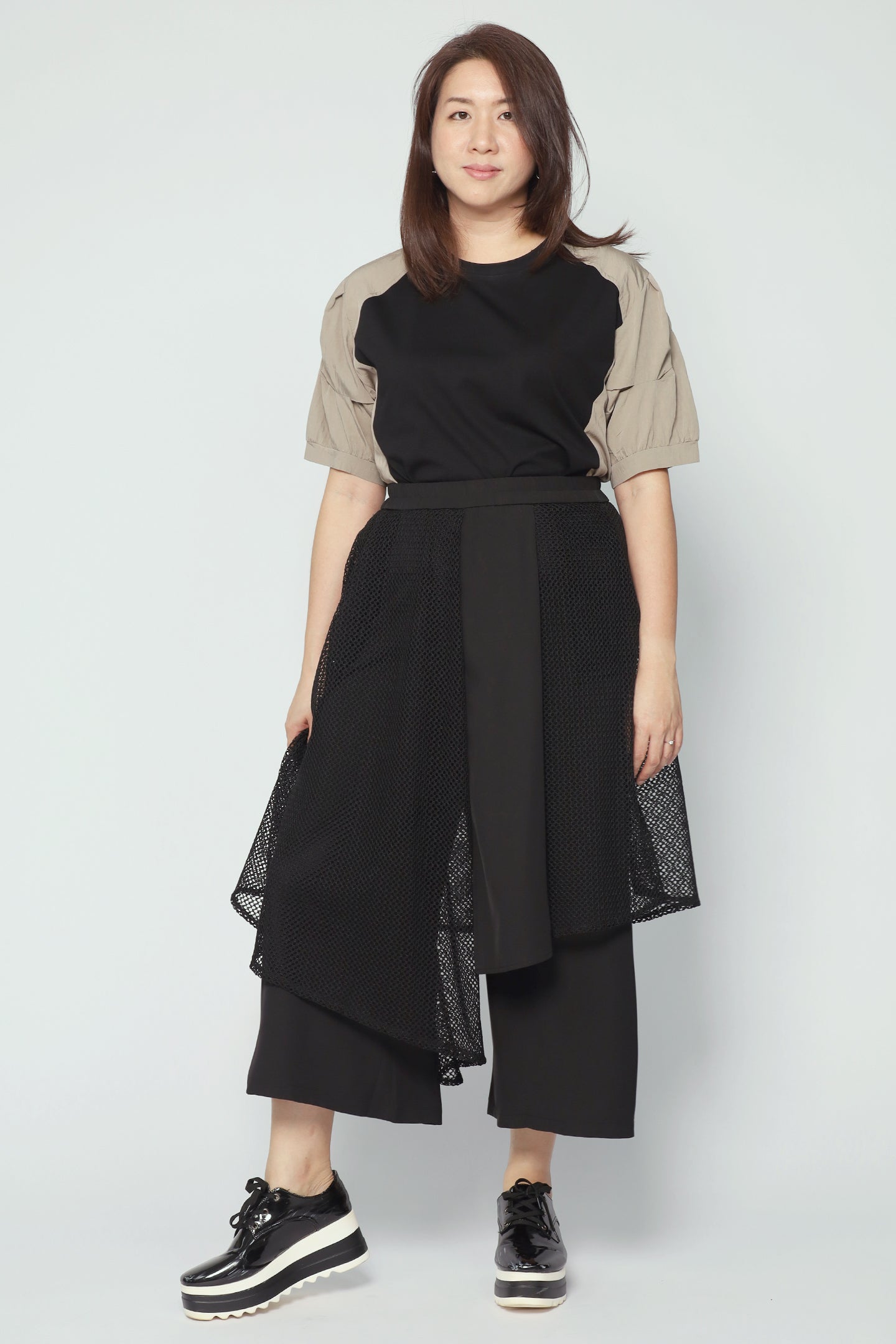 Backorders Vick Netted Culottes in Black