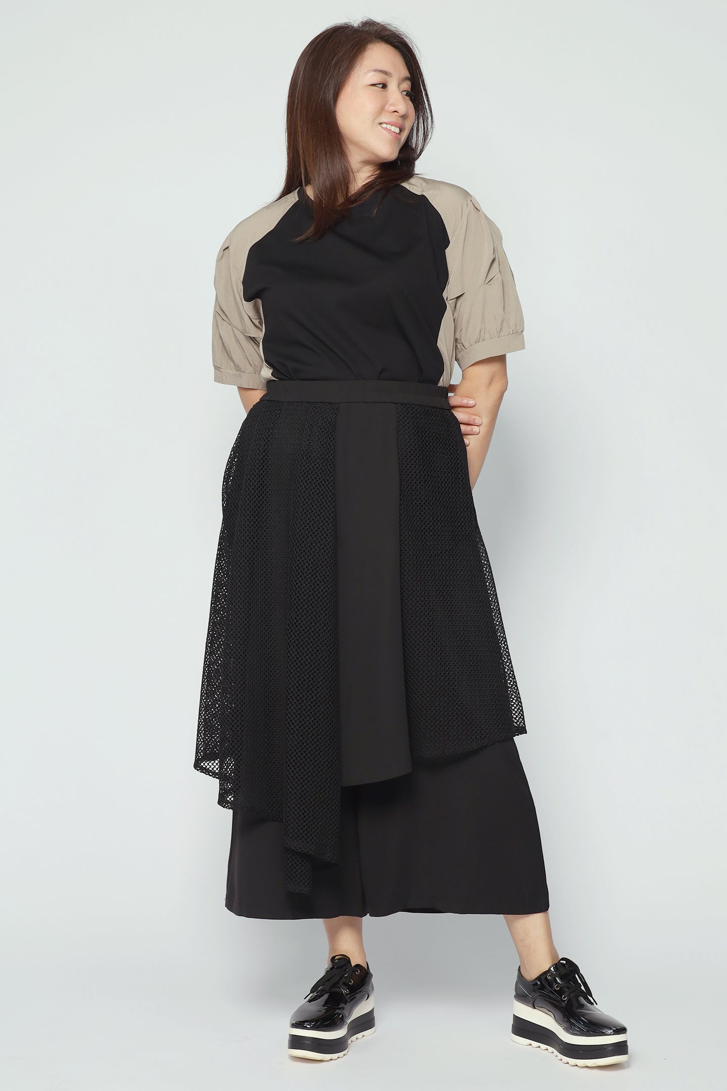 Backorders Vick Netted Culottes in Black